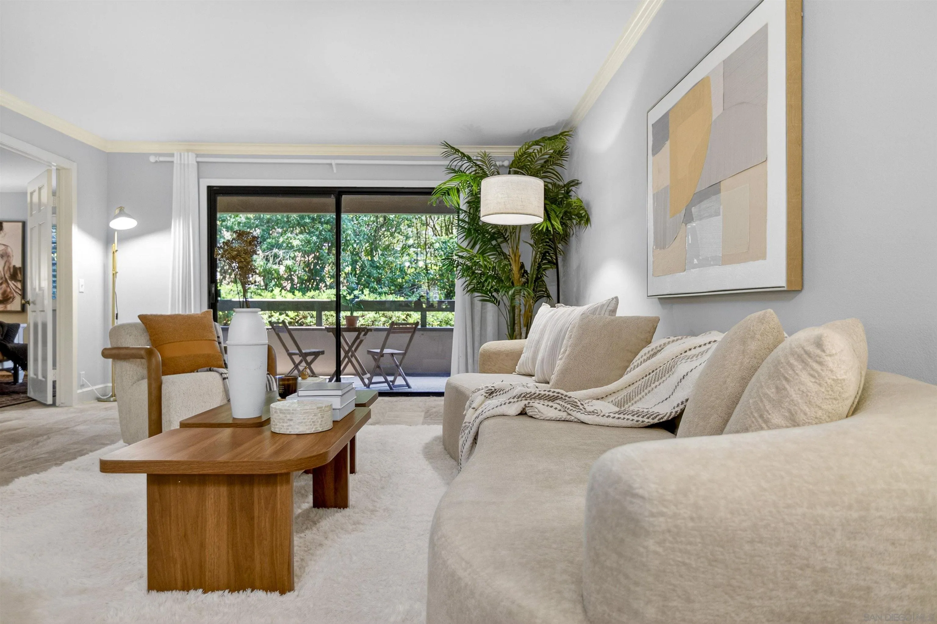 https://cdn.realtyfeed.com/cdn/127/260014566/984d721712286bb79afff59a72232b18.webp