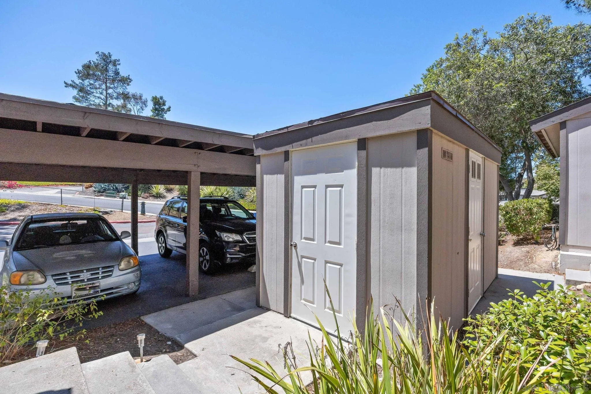 https://cdn.realtyfeed.com/cdn/127/260014567/1e70de3bec4249444b08af719633b36e.webp