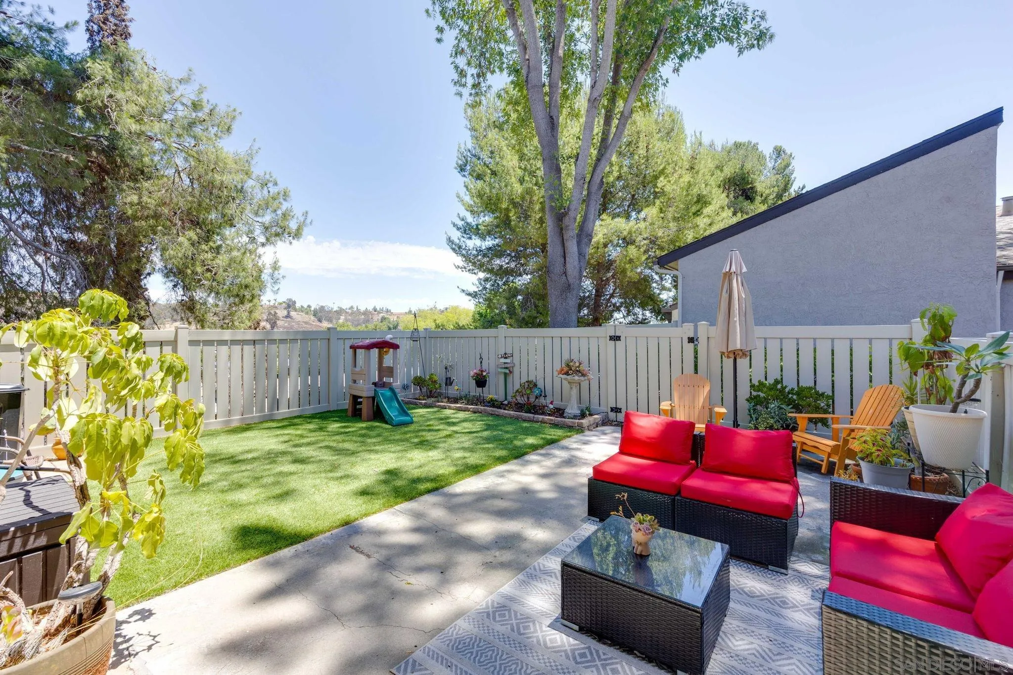 https://cdn.realtyfeed.com/cdn/127/260014567/fdb69bca98e3bf87c3a1939cbf2b8bbf.webp