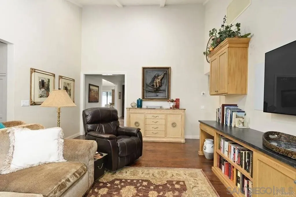 https://cdn.realtyfeed.com/cdn/127/260014569/3246cdfec97277734d55226b3272242a.webp