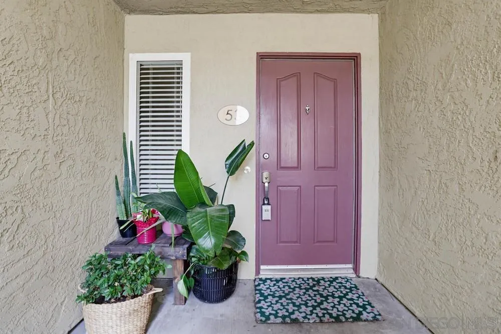 https://cdn.realtyfeed.com/cdn/127/260014572/88583fc032ece59ff96f16f969bb8652.webp