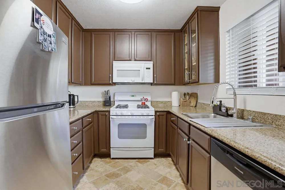 https://cdn.realtyfeed.com/cdn/127/260014572/a9bf5302297993365d4b1b3c7412599e.webp