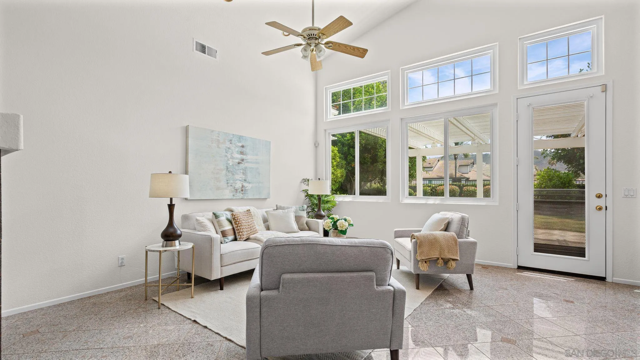 https://cdn.realtyfeed.com/cdn/127/260014573/4c8b35b0e0dd938cf06e85d91ed7e7e0.webp