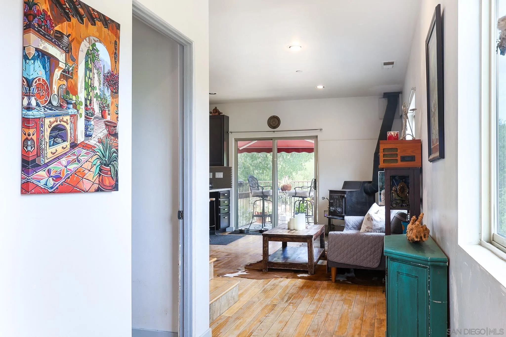 https://cdn.realtyfeed.com/cdn/127/260014575/18487d10cf985fda885ac3f8196e006a.webp