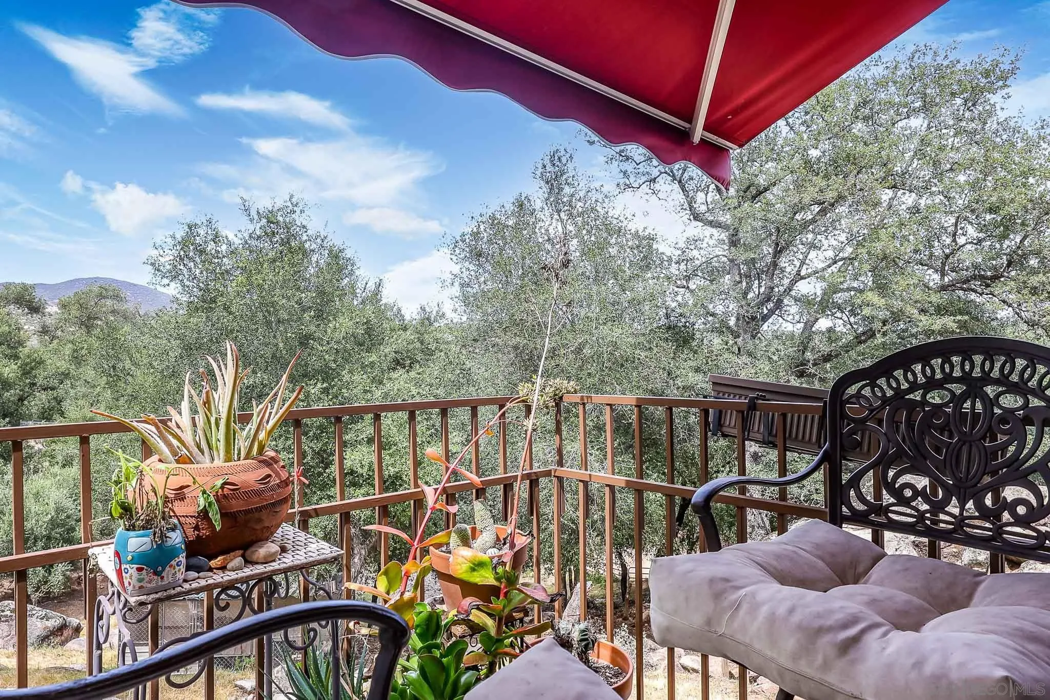 https://cdn.realtyfeed.com/cdn/127/260014575/1bdc3ad022fdf0815dd30ed28db81c54.webp