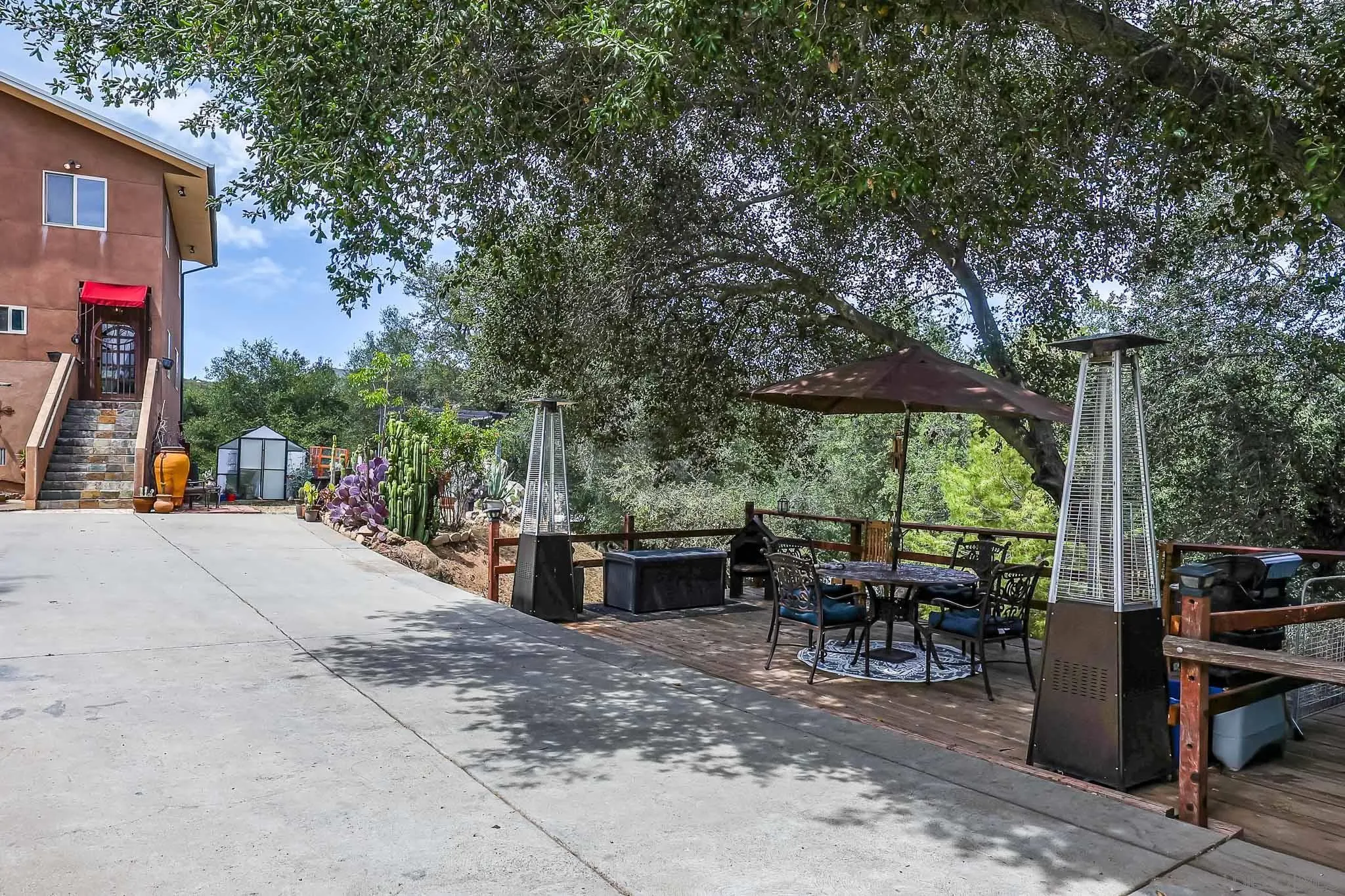 https://cdn.realtyfeed.com/cdn/127/260014575/25978755808f5351c5c5ca3efbe24b14.webp