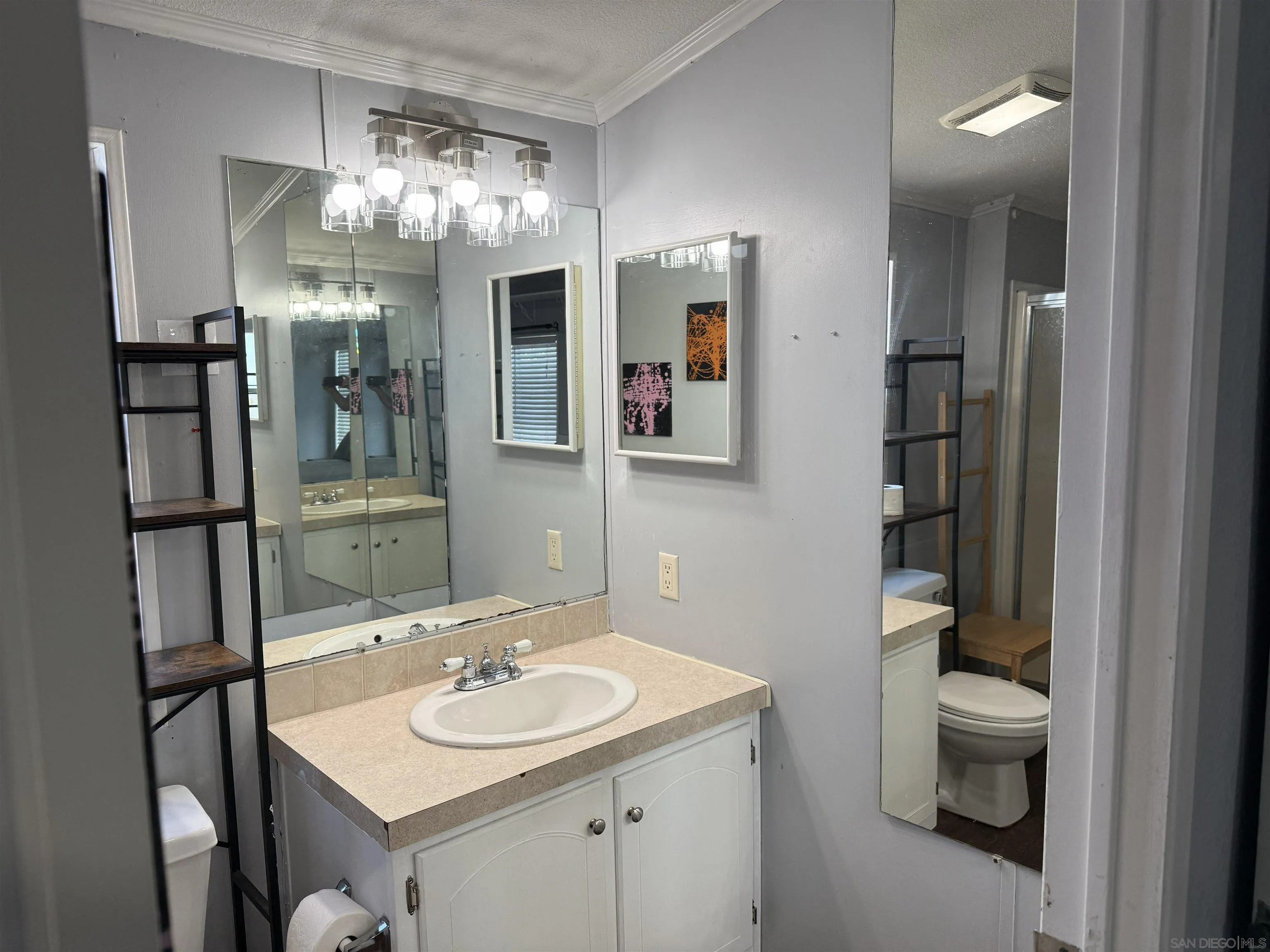 https://cdn.realtyfeed.com/cdn/127/260014585/86412f03b9bea1a52be62fe51111ca4b.webp