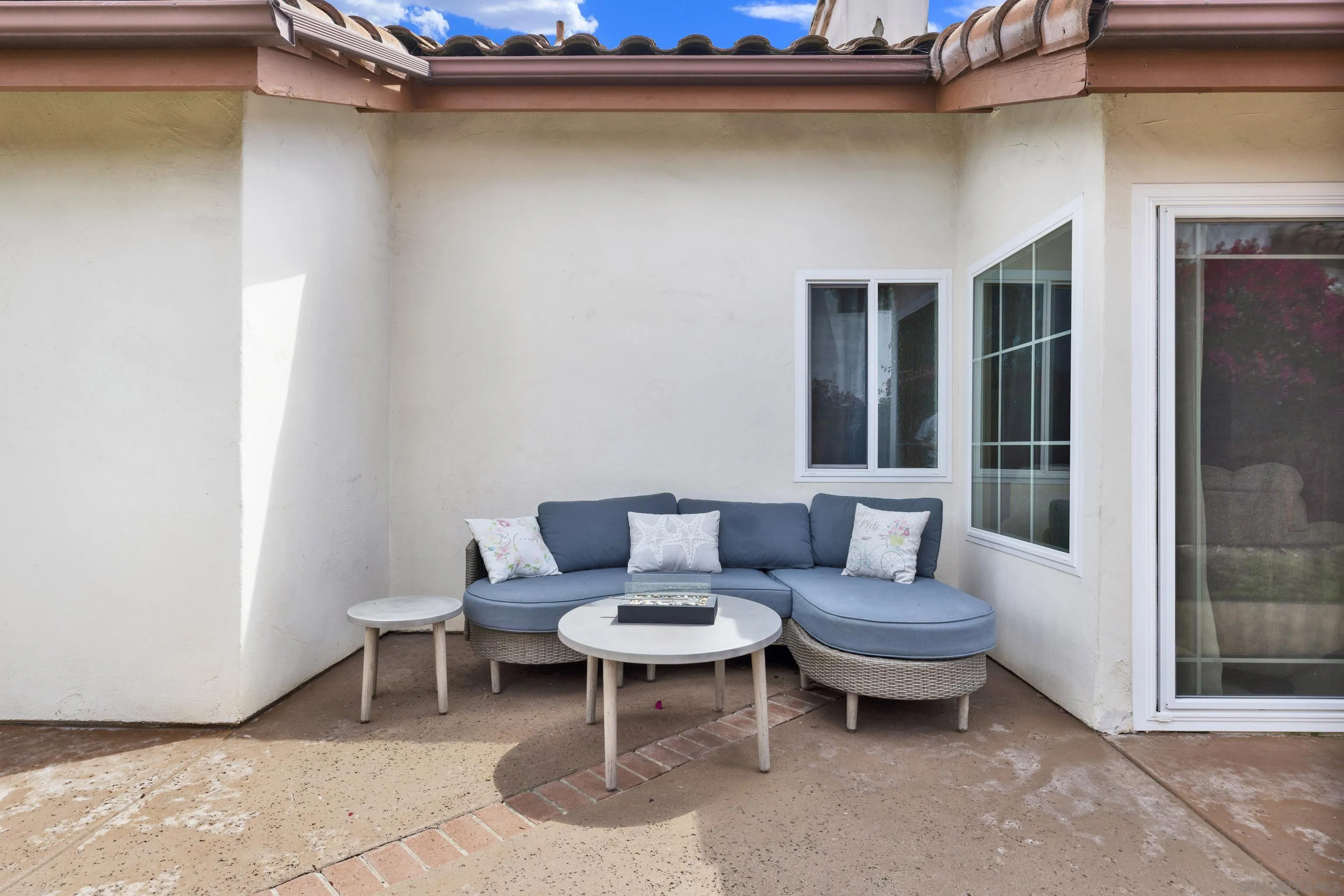 https://cdn.realtyfeed.com/cdn/127/260014599/80e75708066a549389cfc4ddd18a5520.webp