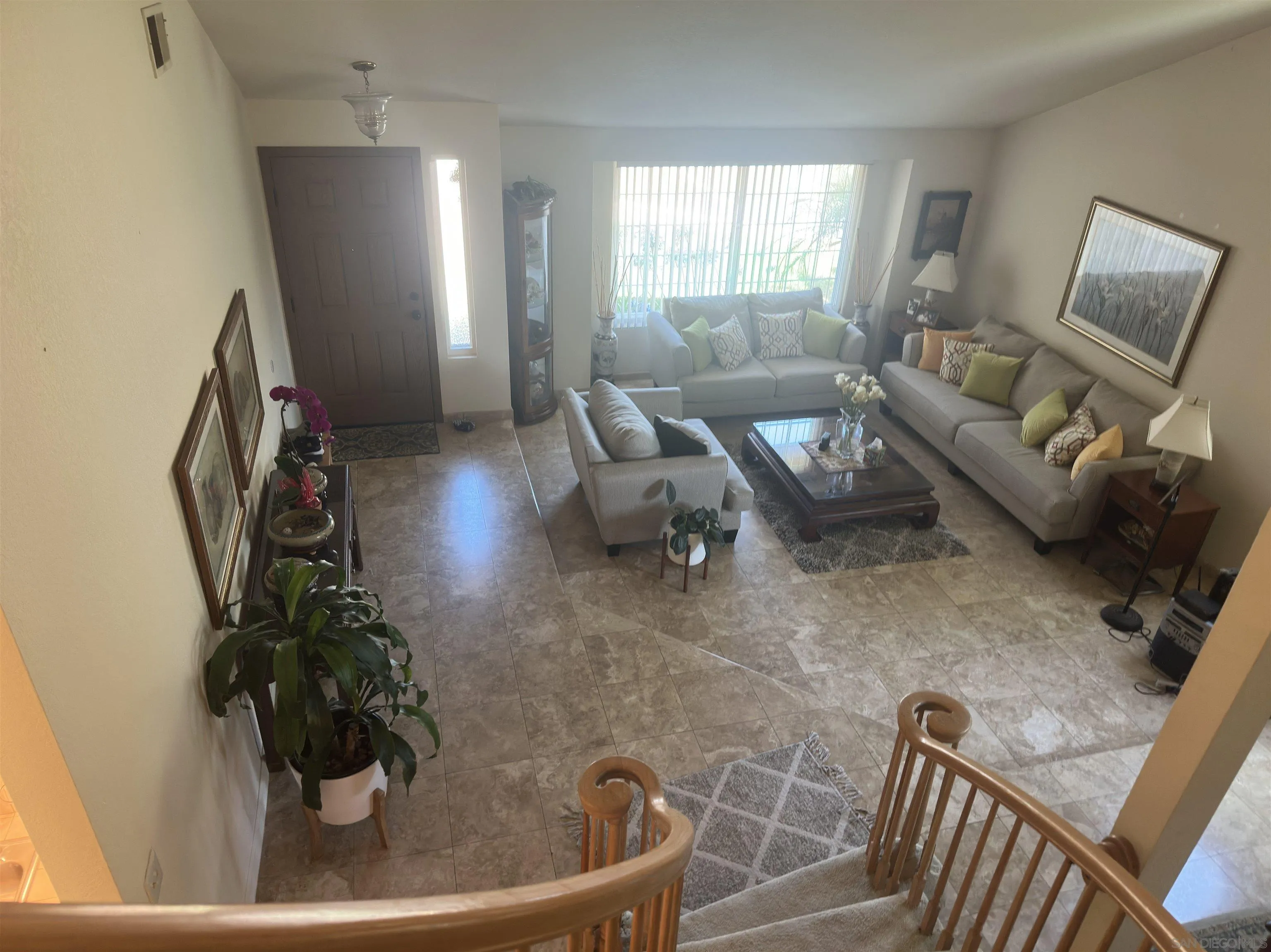 https://cdn.realtyfeed.com/cdn/127/260014601/82dda56f656d3032f37fc7a398907082.webp