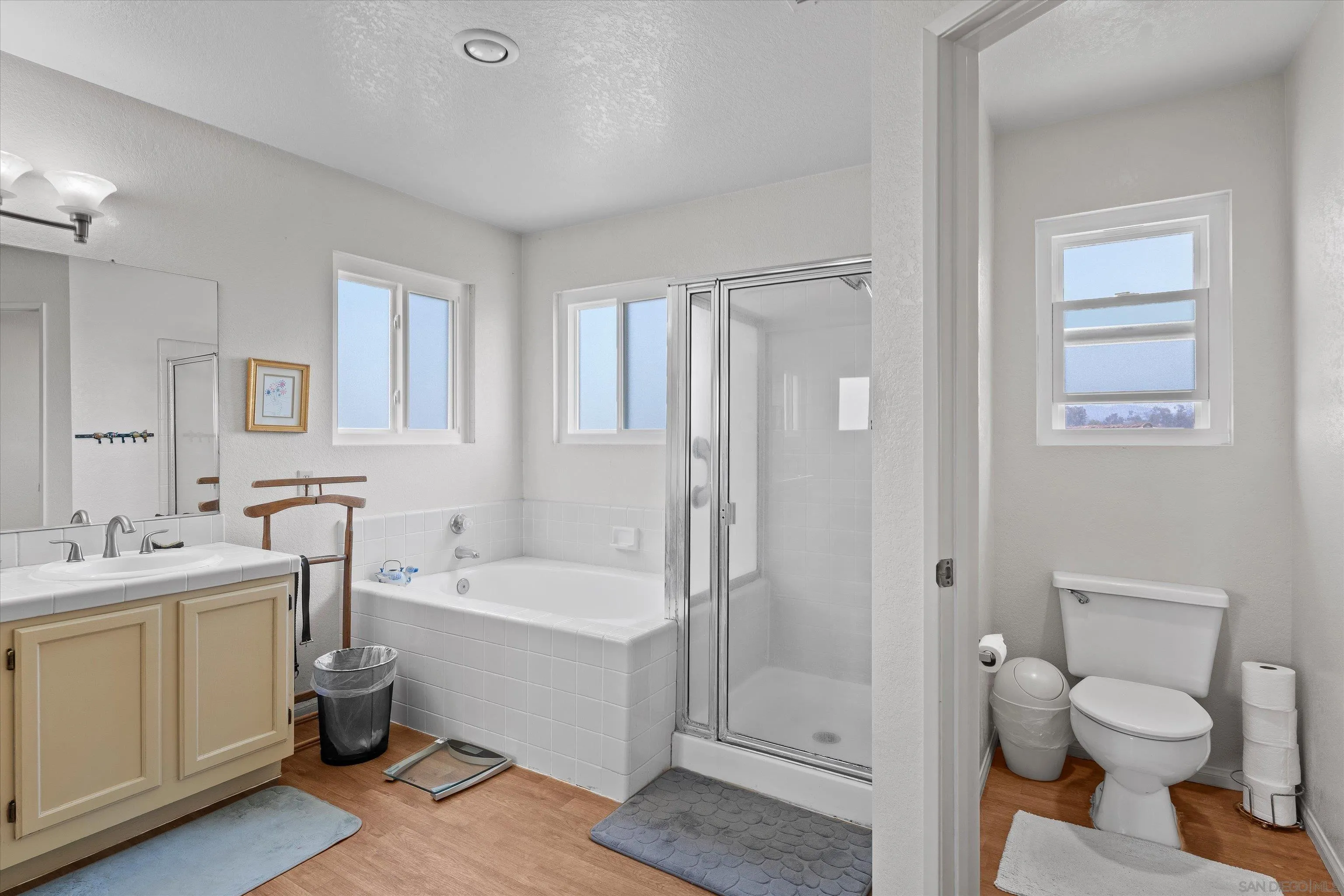 https://cdn.realtyfeed.com/cdn/127/260014601/acbd130eba9516a61a1e87e0bde1c366.webp