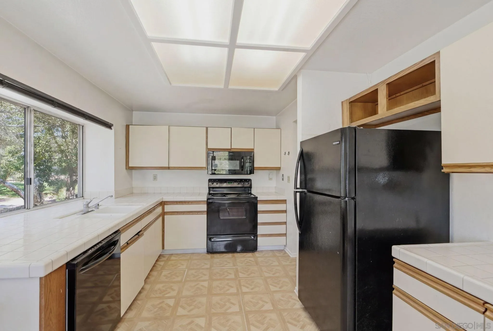 Photo #13: 260014602 Listing: Photo #13
