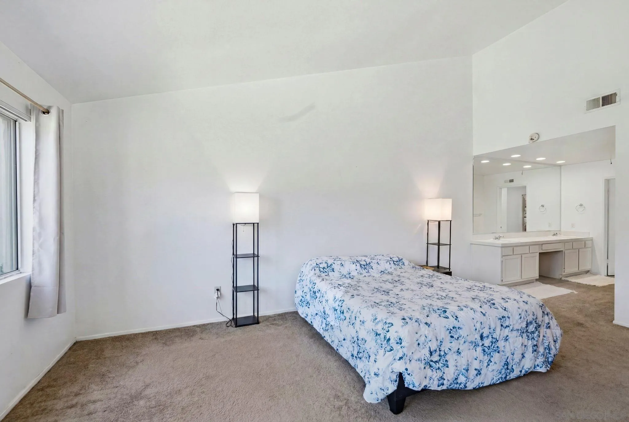 Photo #25: 260014602 Listing: Photo #25