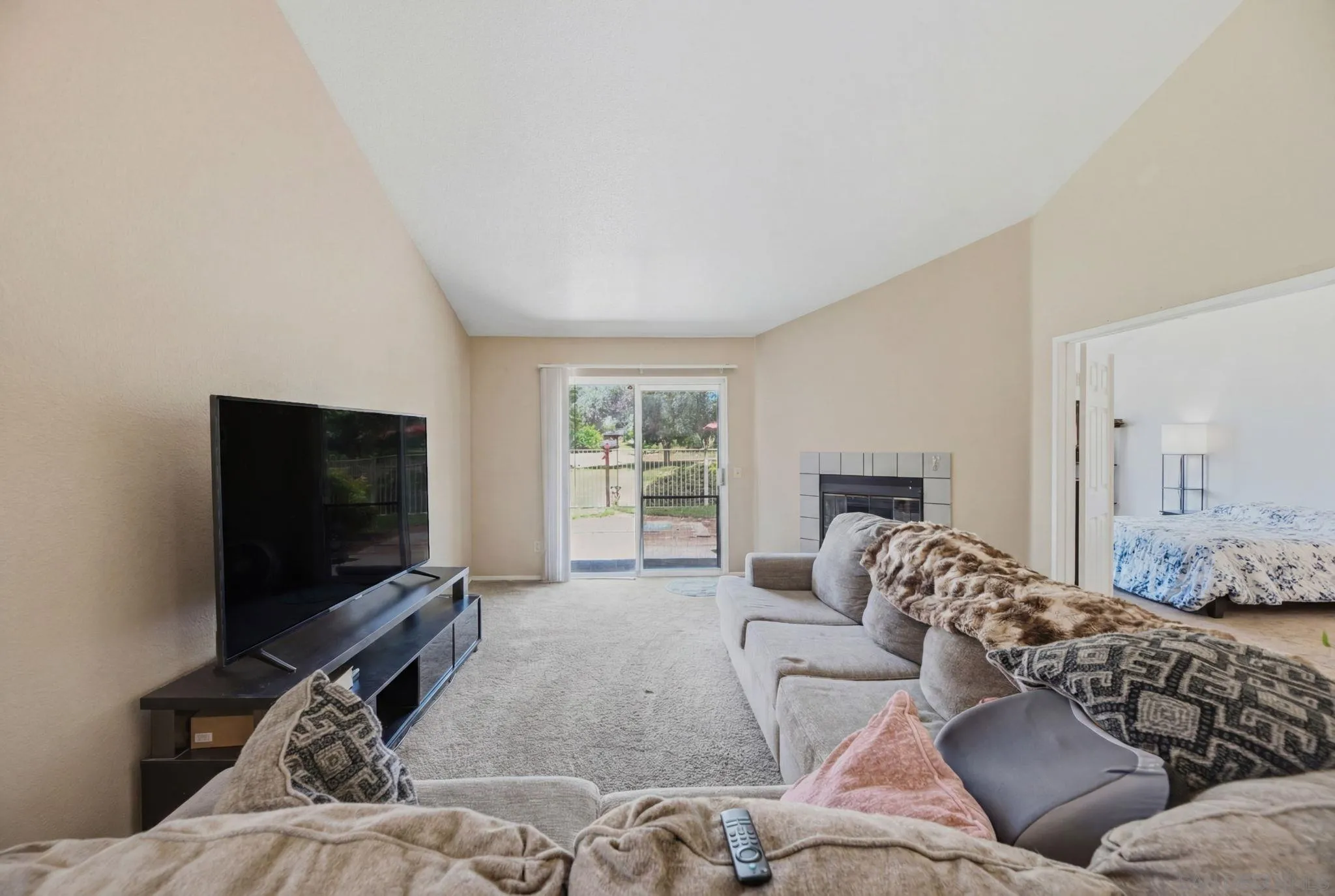 Photo #9: 260014602 Listing: Photo #9