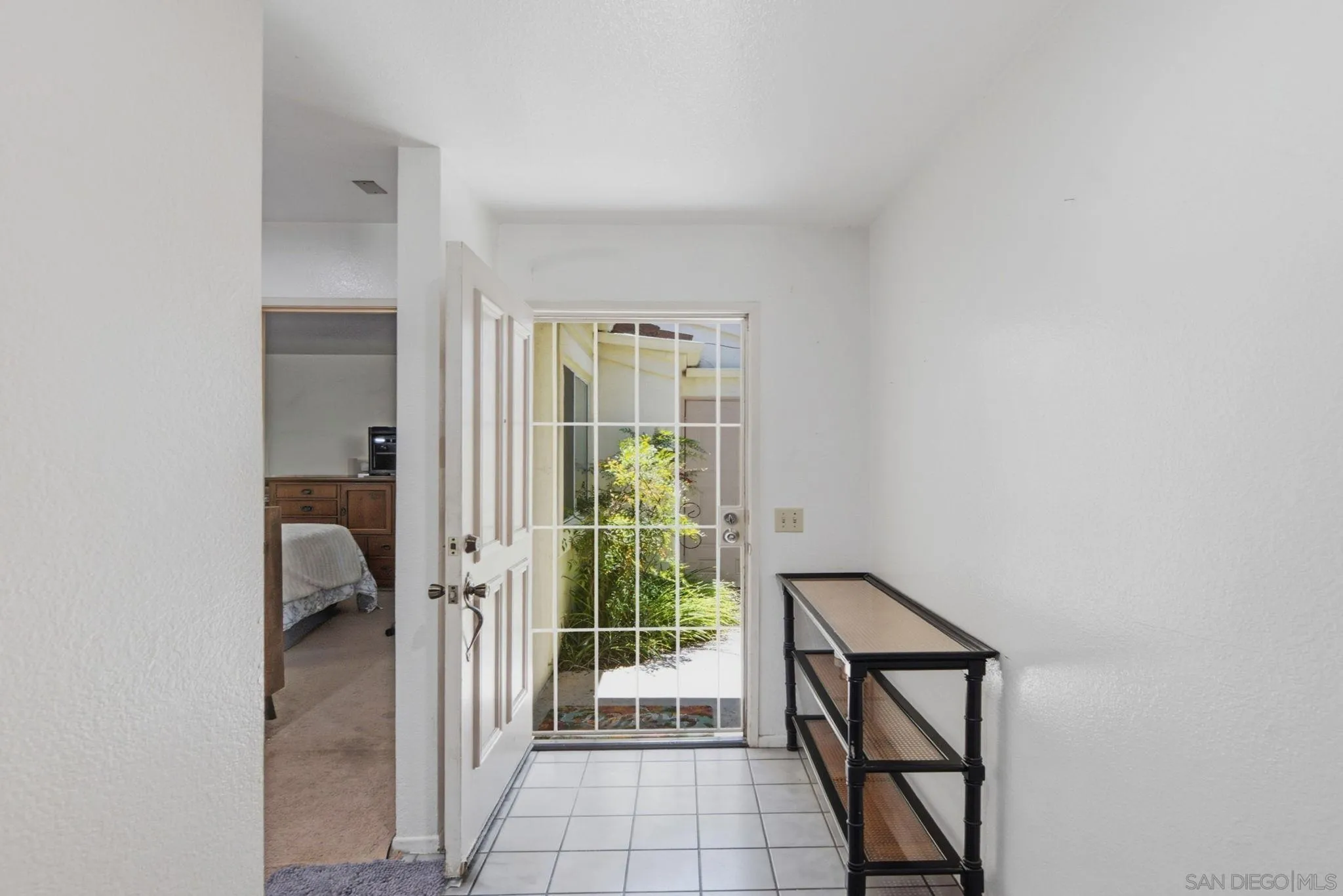 Photo #5: 260014602 Listing: Photo #5