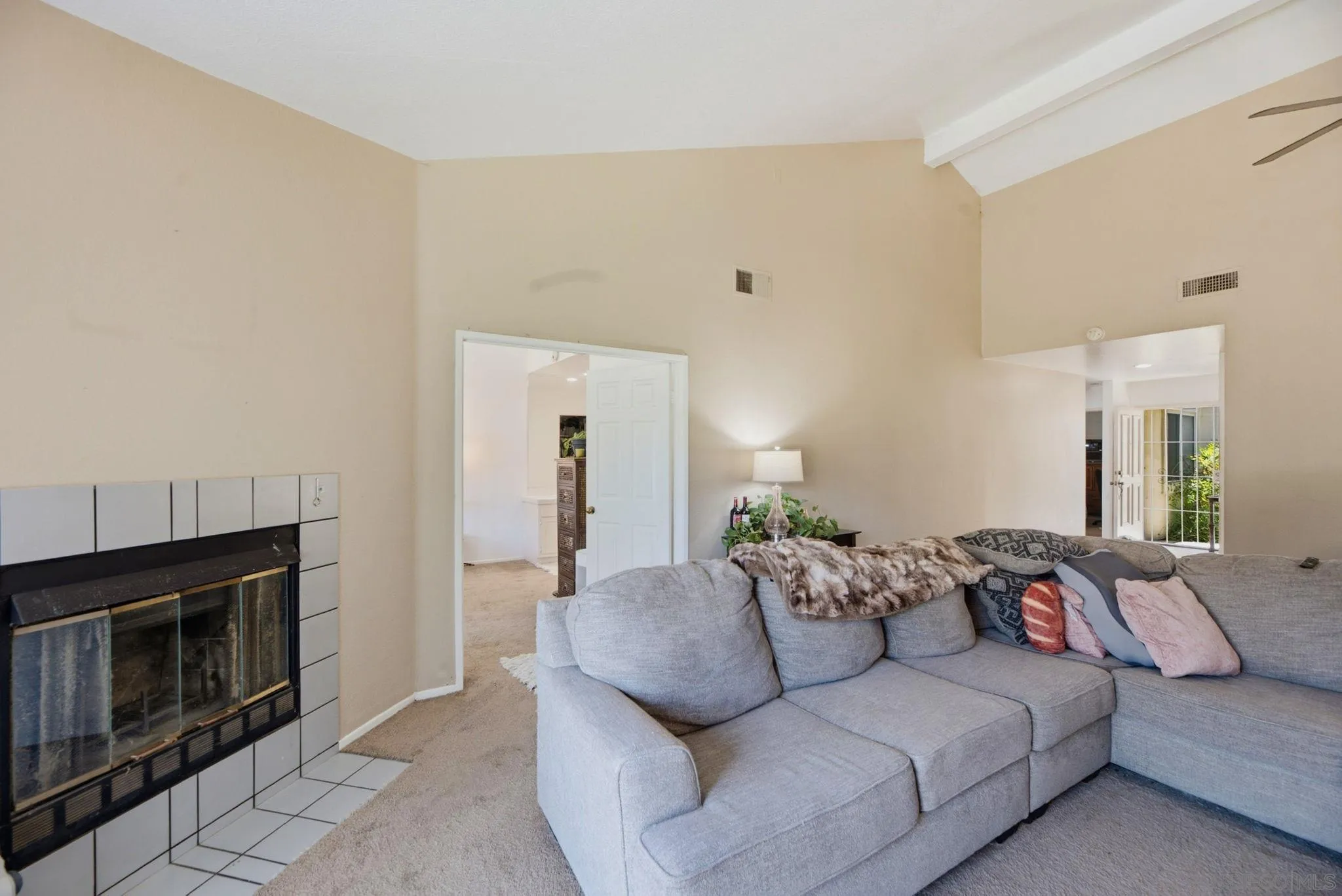 Photo #12: 260014602 Listing: Photo #12