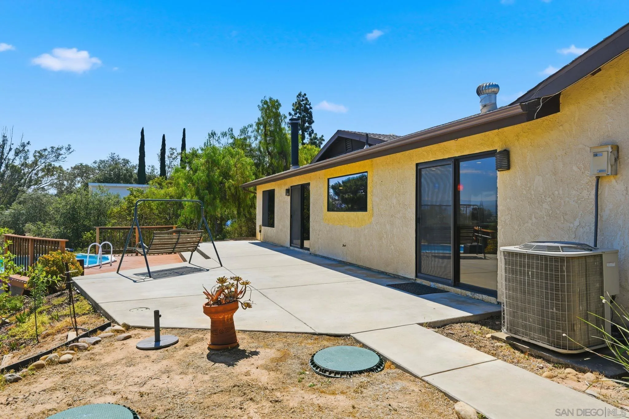 https://cdn.realtyfeed.com/cdn/127/260014603/545f6674afc063901b17f409b2b2d50a.webp