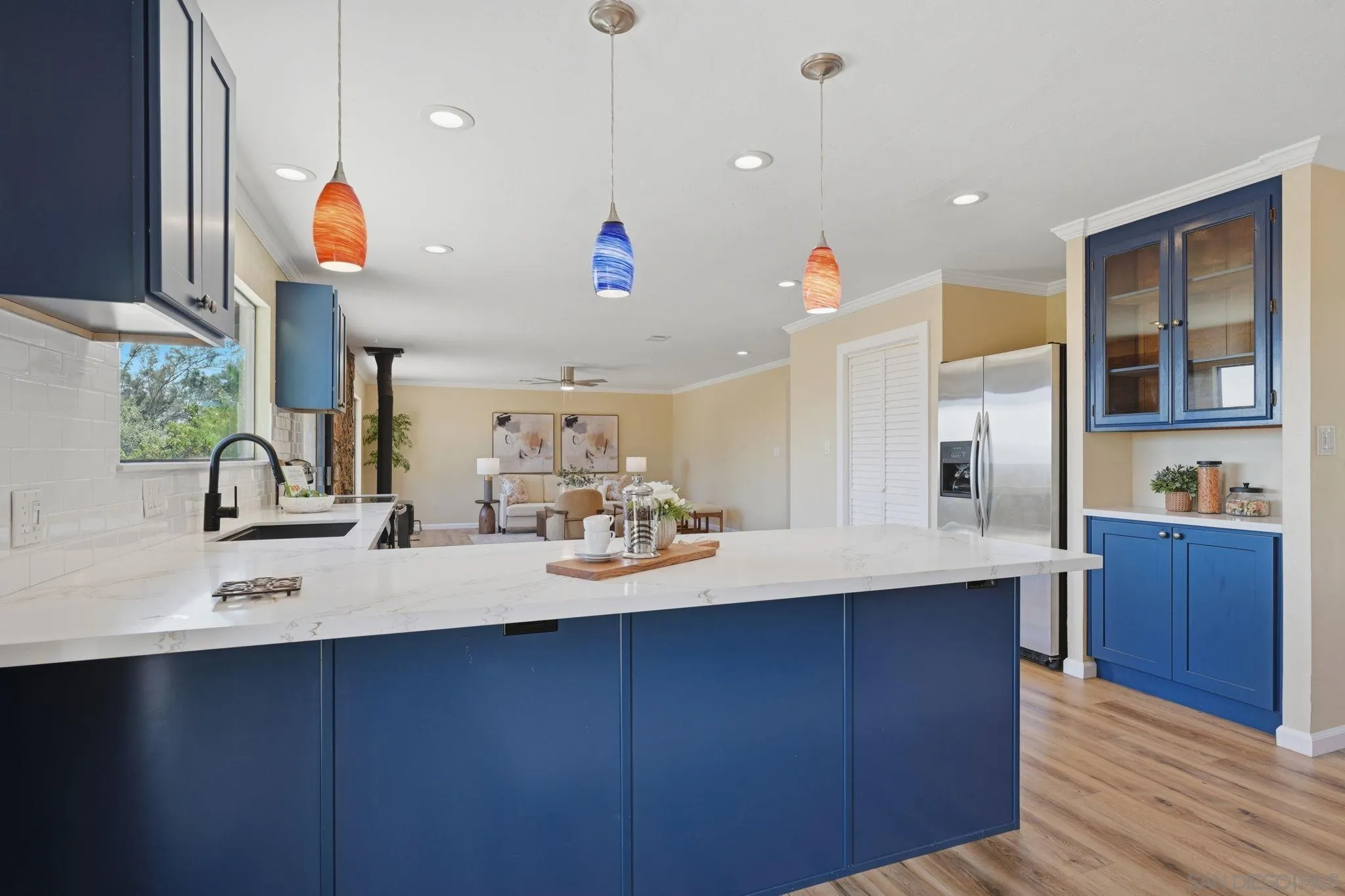 https://cdn.realtyfeed.com/cdn/127/260014603/6ea2df93870abd95be8e002d1efa164c.webp