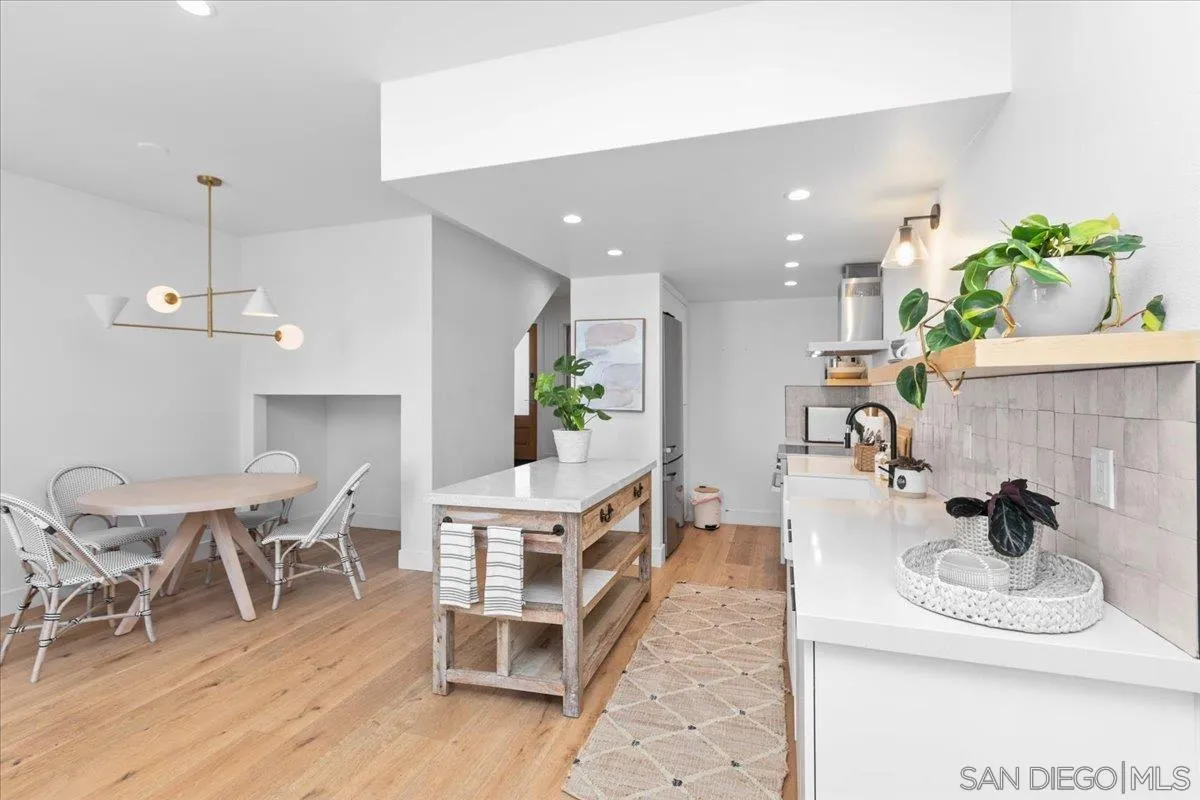 Photo #11: 260014607 Listing: Photo #11