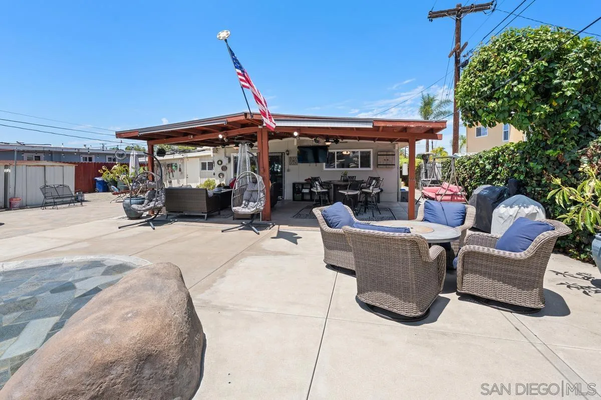 https://cdn.realtyfeed.com/cdn/127/260014608/21e1ef55ce40ac37236a6a7b065d0b61.webp