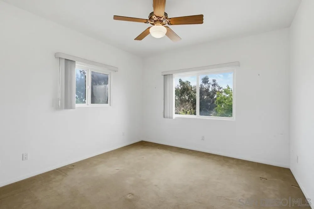 https://cdn.realtyfeed.com/cdn/127/260014612/0f849f6e777ea6197364bbe8b6414bf8.webp