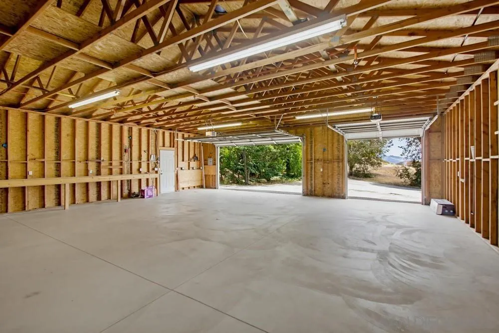 https://cdn.realtyfeed.com/cdn/127/260014612/a635cb7529a3b16a33c9c7f945ae8969.webp