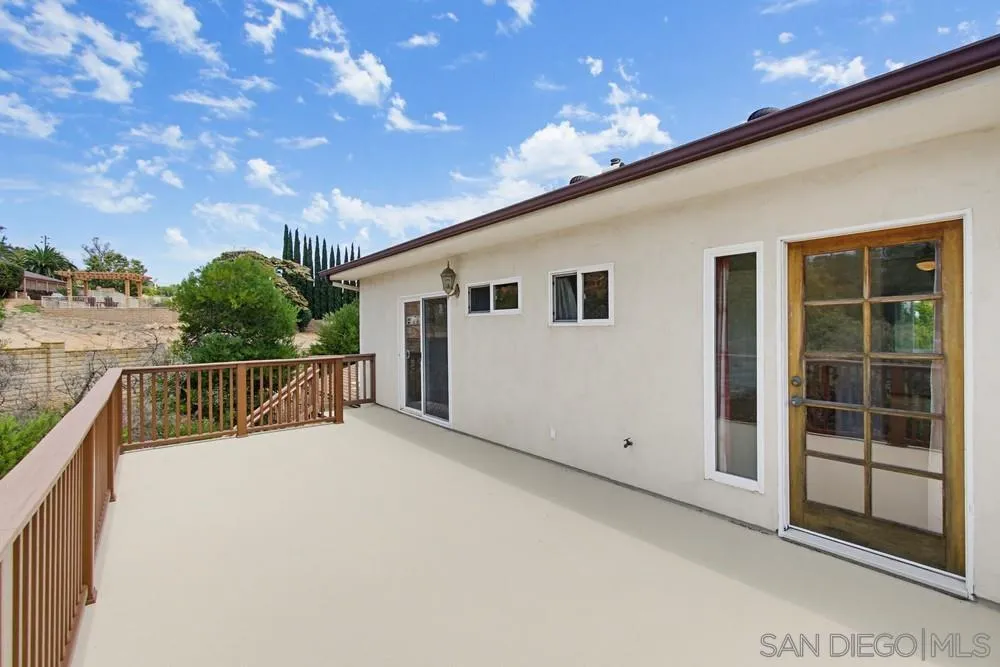 https://cdn.realtyfeed.com/cdn/127/260014612/d03ee8c037ed4d5ab0ccb12220b1ef43.webp