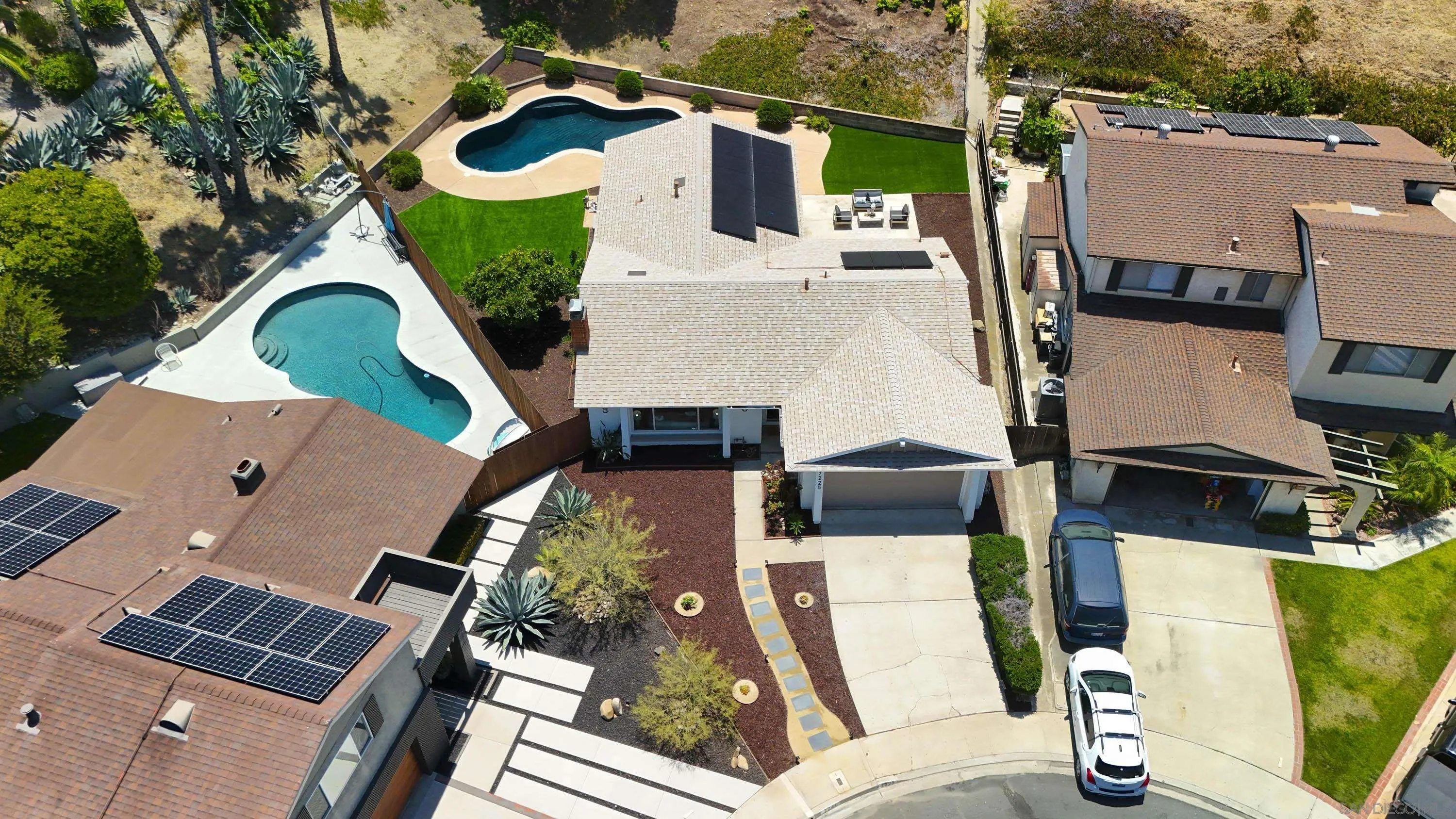 https://cdn.realtyfeed.com/cdn/127/260014618/f8c1fe166b9e0fb27bdbad900721cf62.webp