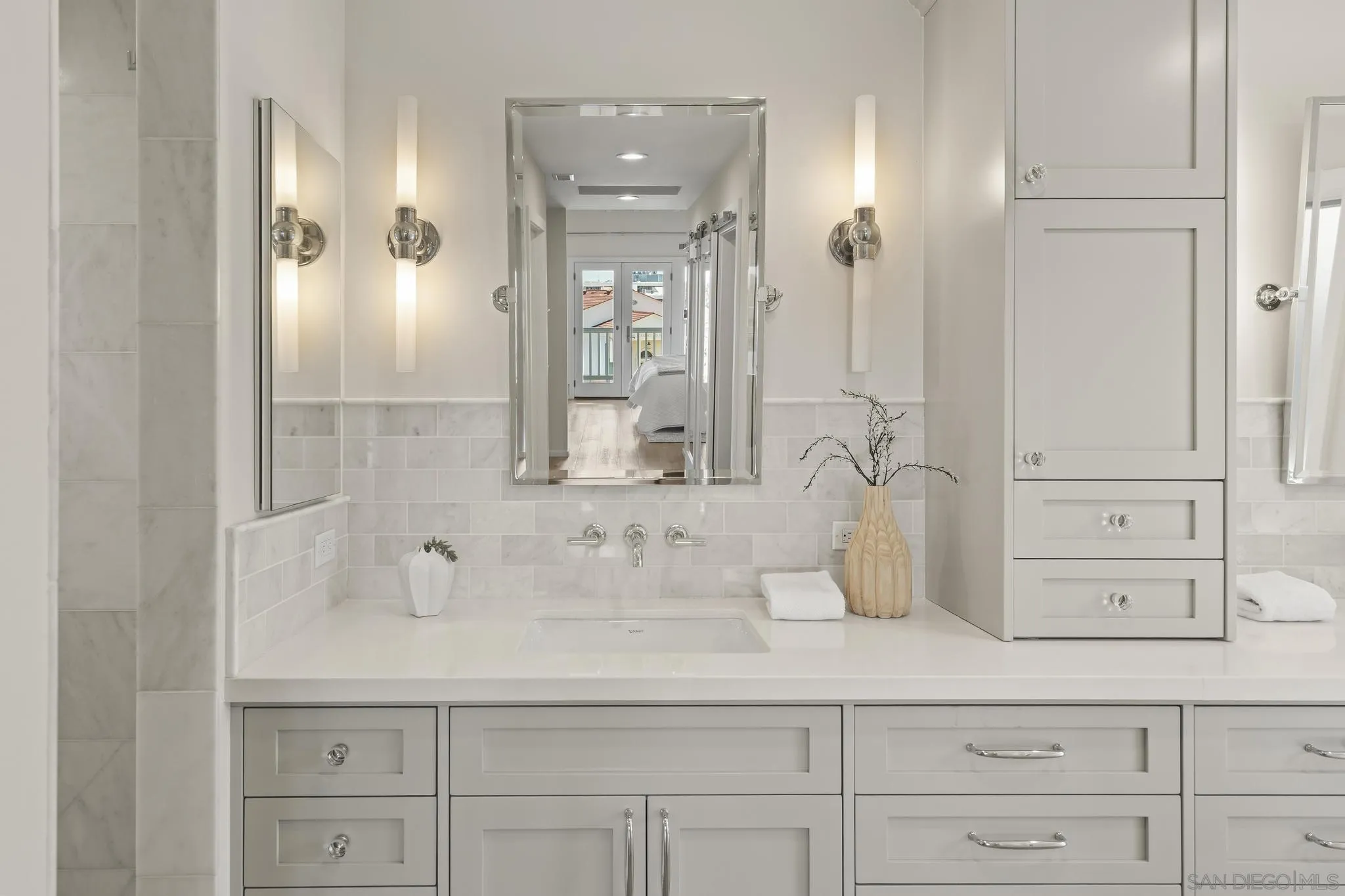 https://cdn.realtyfeed.com/cdn/127/260014619/229e954621703a4e3f93e8d680cf3d99.webp