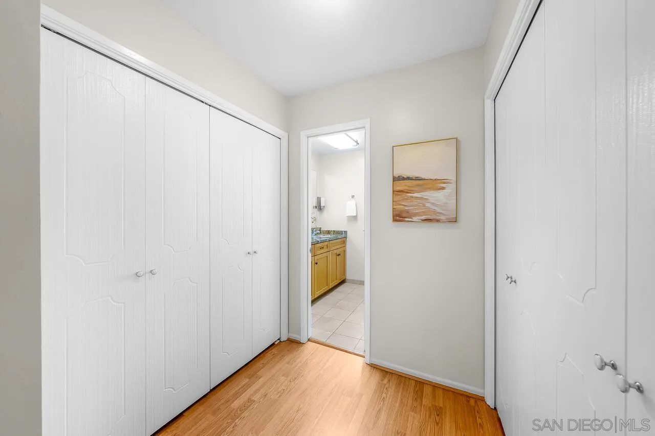 https://cdn.realtyfeed.com/cdn/127/260014624/23d9525206b78a00729fa2d276d0b490.webp