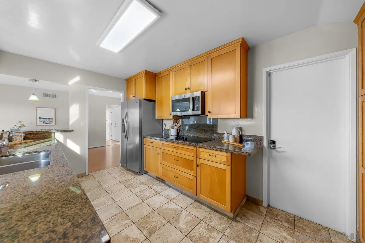 https://cdn.realtyfeed.com/cdn/127/260014624/409795c421299c14c19f592d2eadd7fb.webp