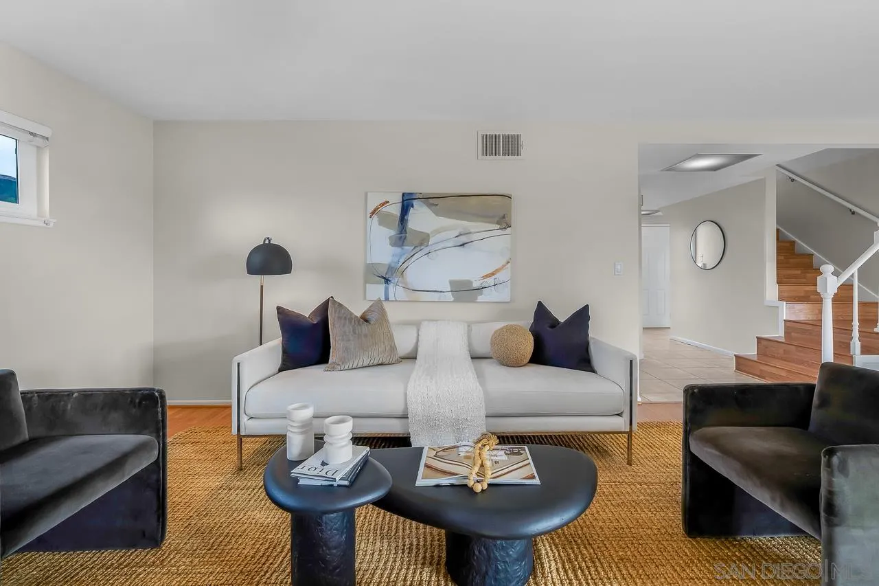 https://cdn.realtyfeed.com/cdn/127/260014624/4fea15f527ebb0e45139188d9a798bc9.webp