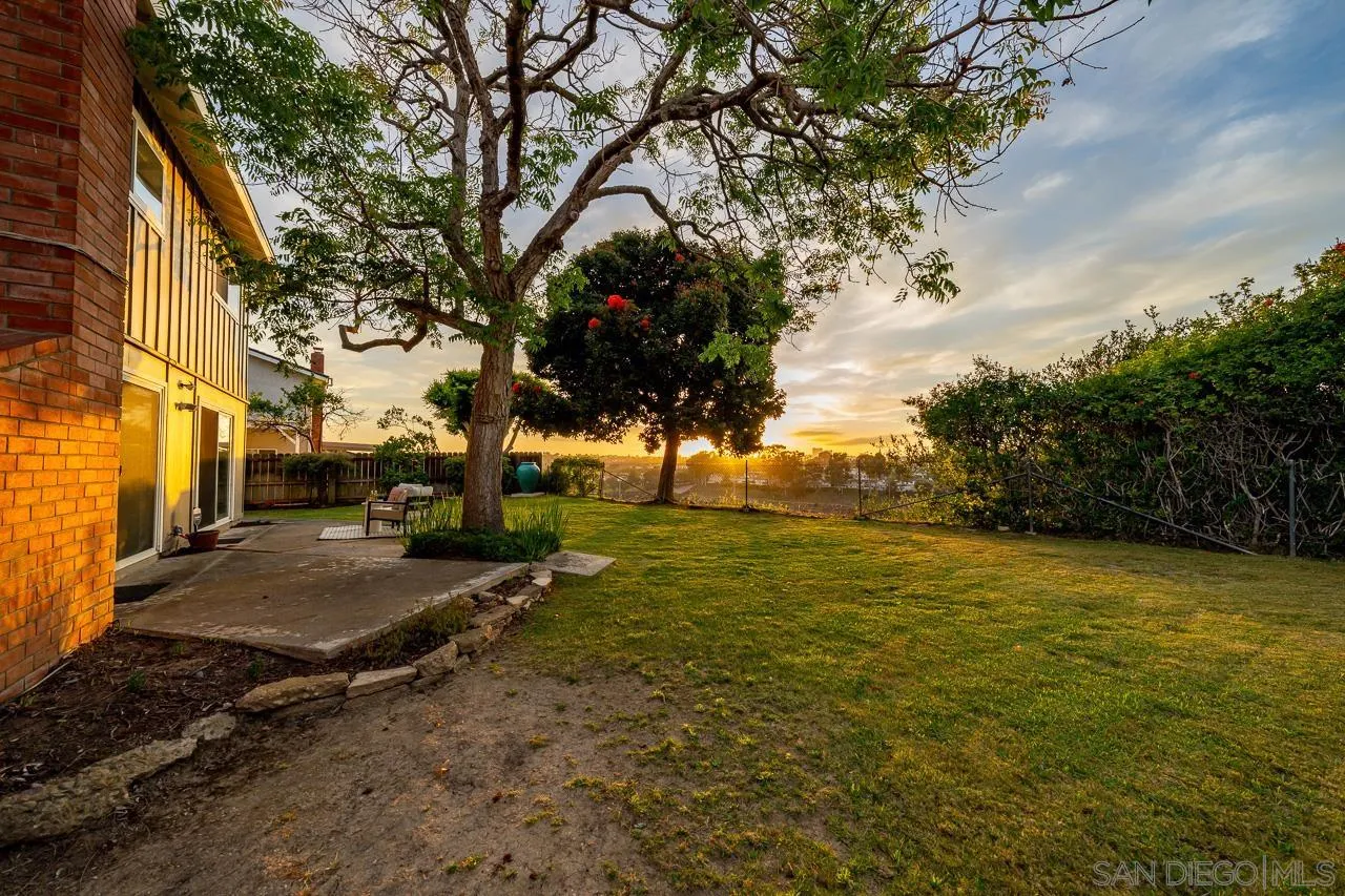 https://cdn.realtyfeed.com/cdn/127/260014624/931d51abcd02f094f442a4b38b60f846.webp