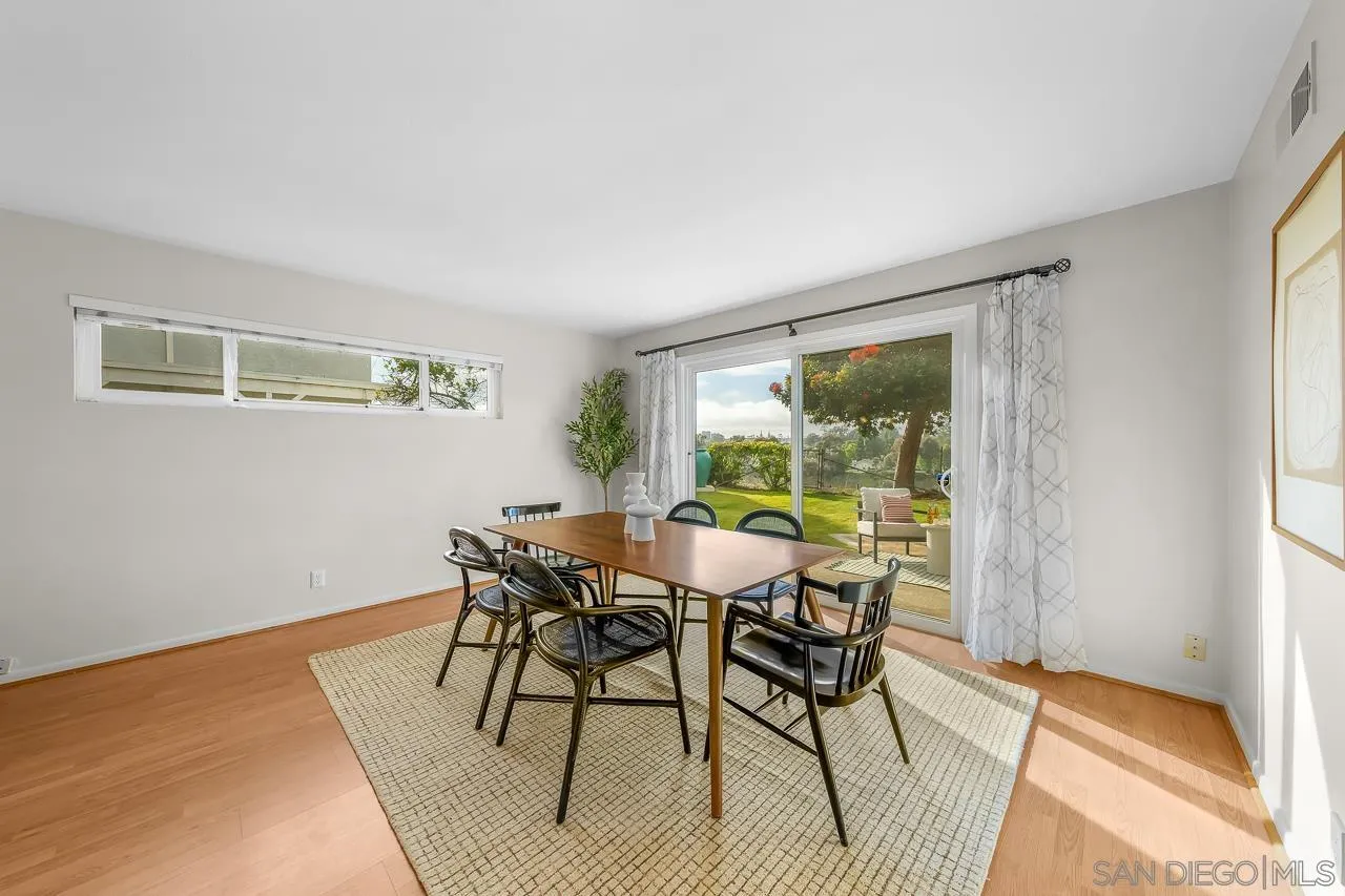 https://cdn.realtyfeed.com/cdn/127/260014624/ac335672b8ba8662c909ecc0fabb20ae.webp