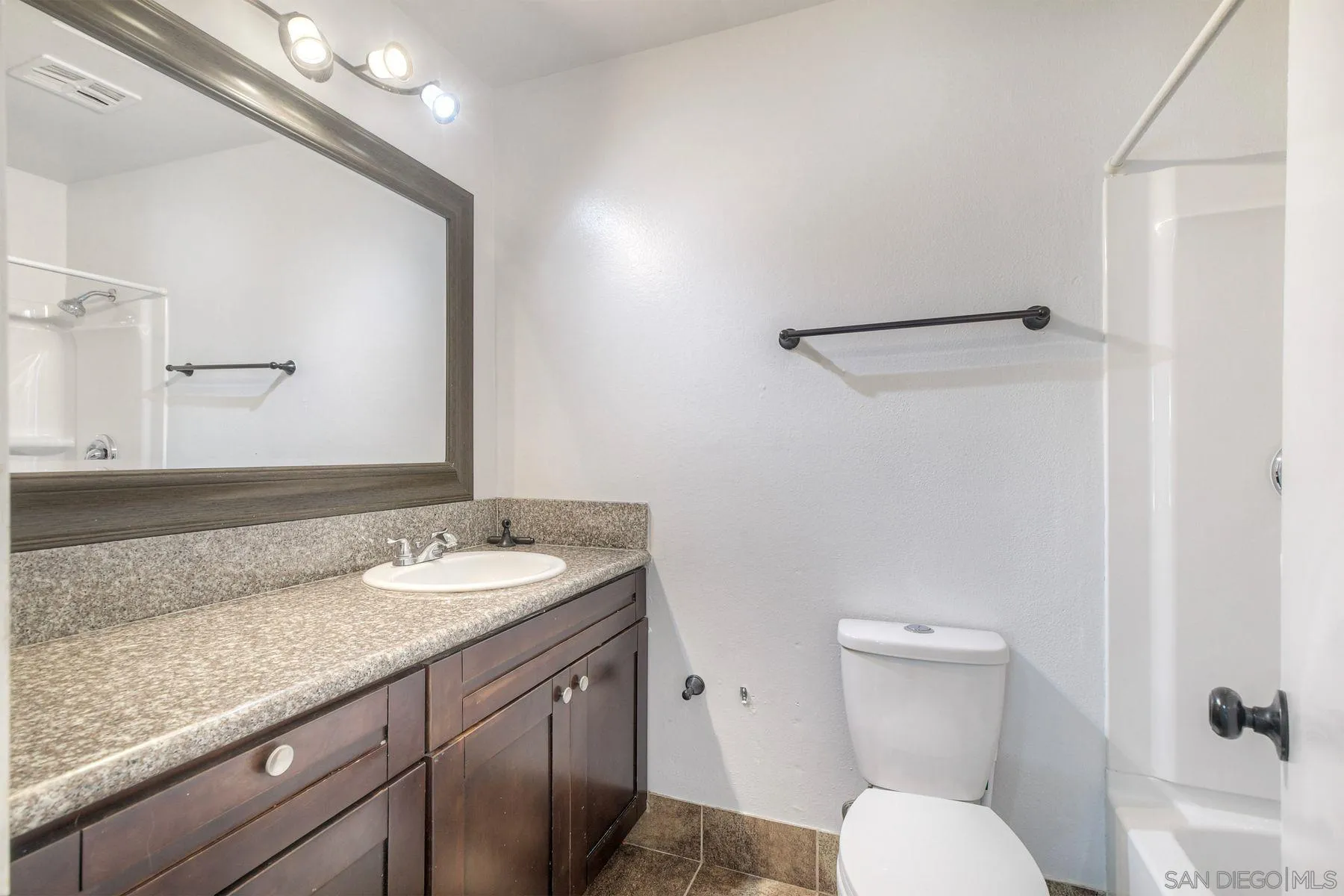 Photo #18: 260014634 Listing: Photo #18