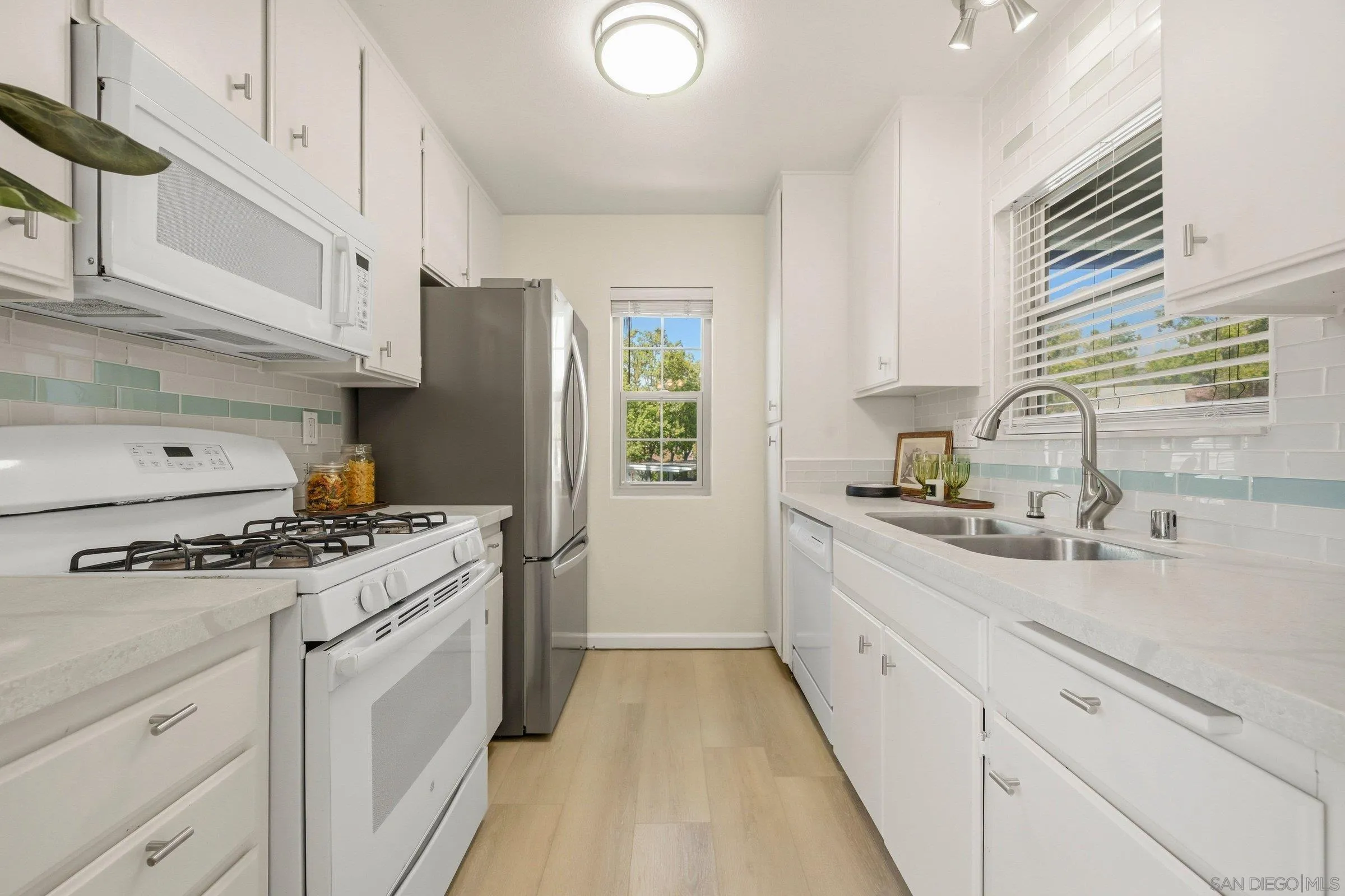 Photo #10: 260014660 Listing: Photo #10