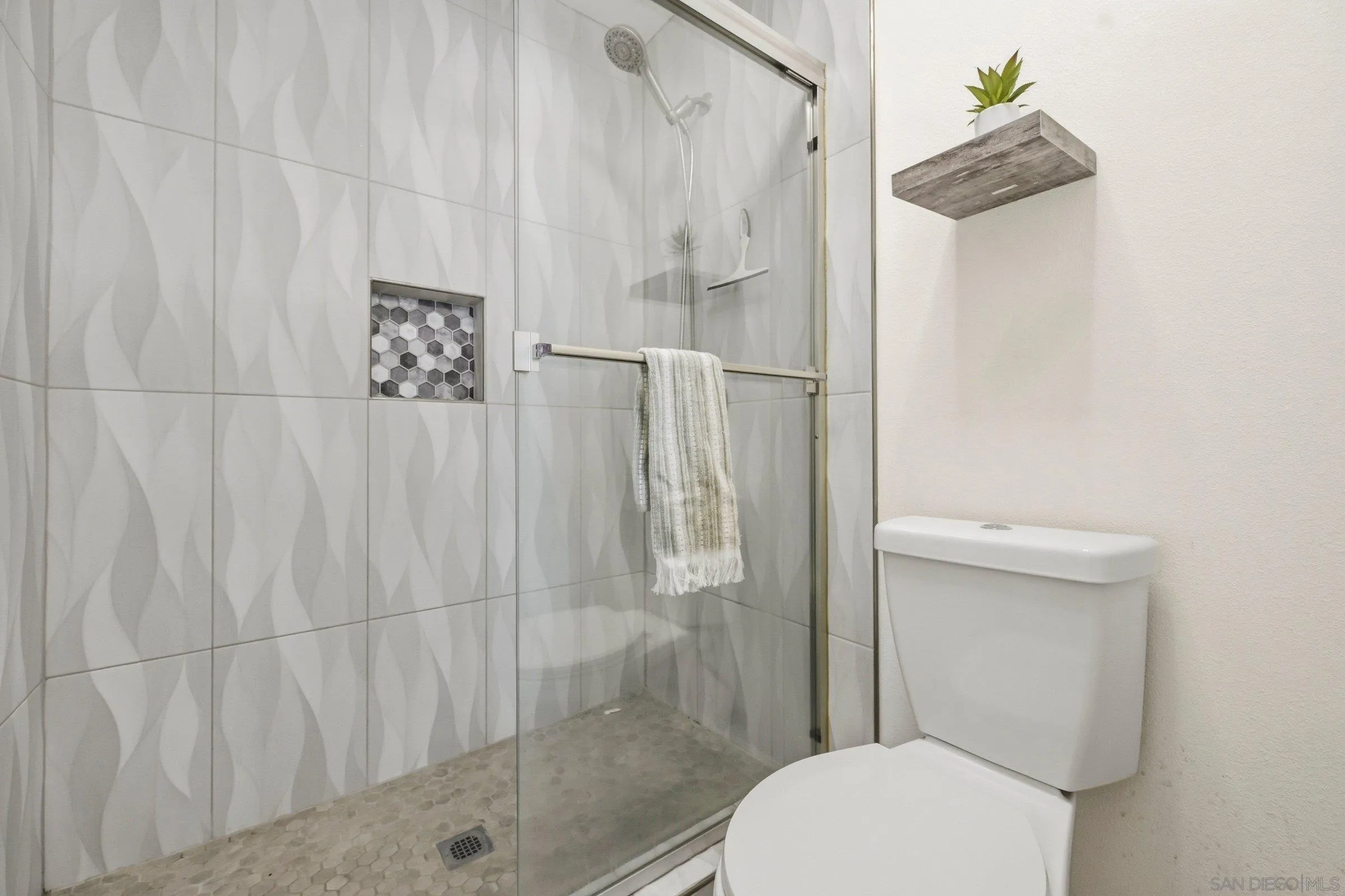 Photo #16: 260014660 Listing: Photo #16