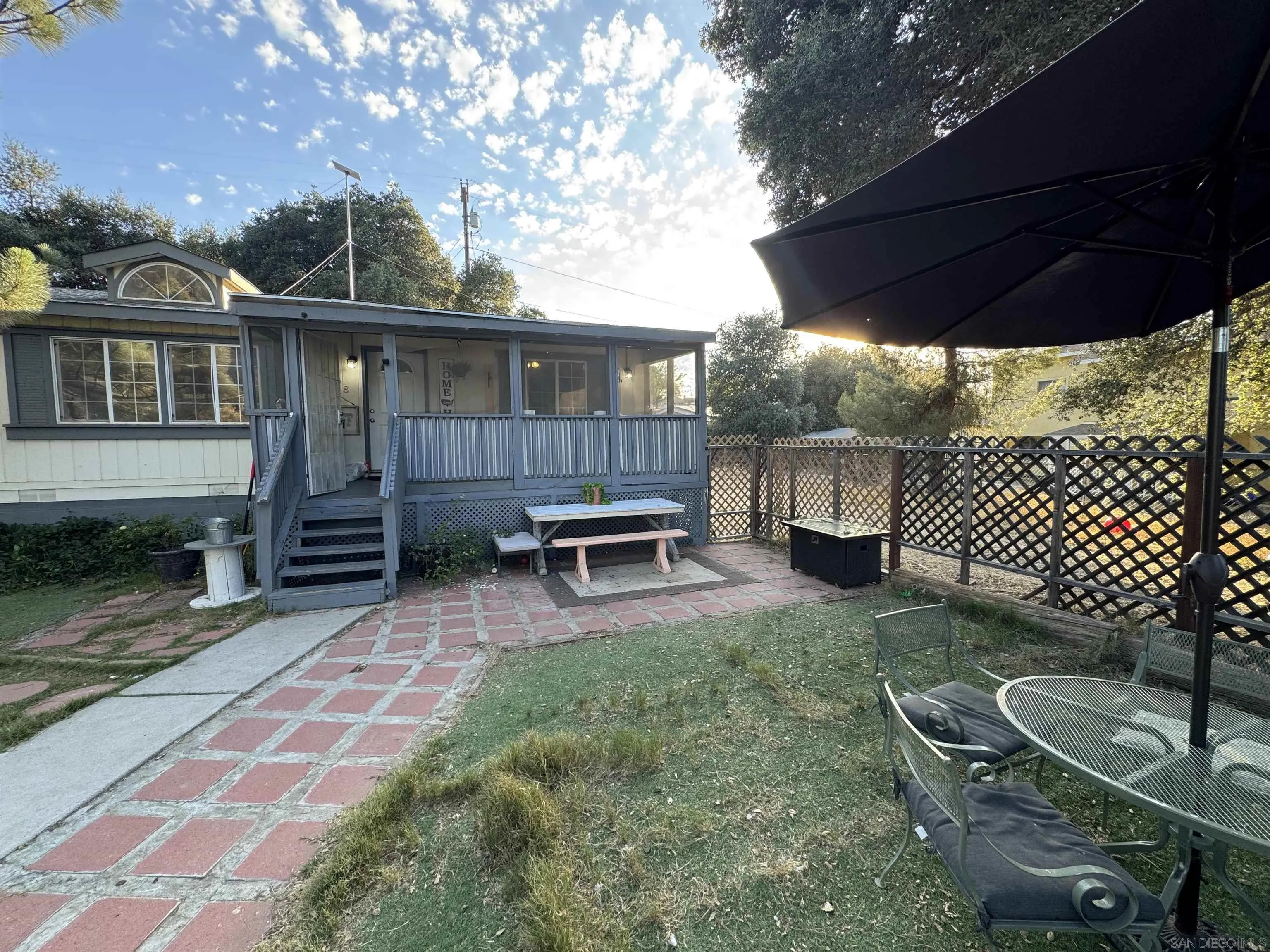 https://cdn.realtyfeed.com/cdn/127/260014661/21ad6bc8f12e0fff8002e07d74b38475.webp