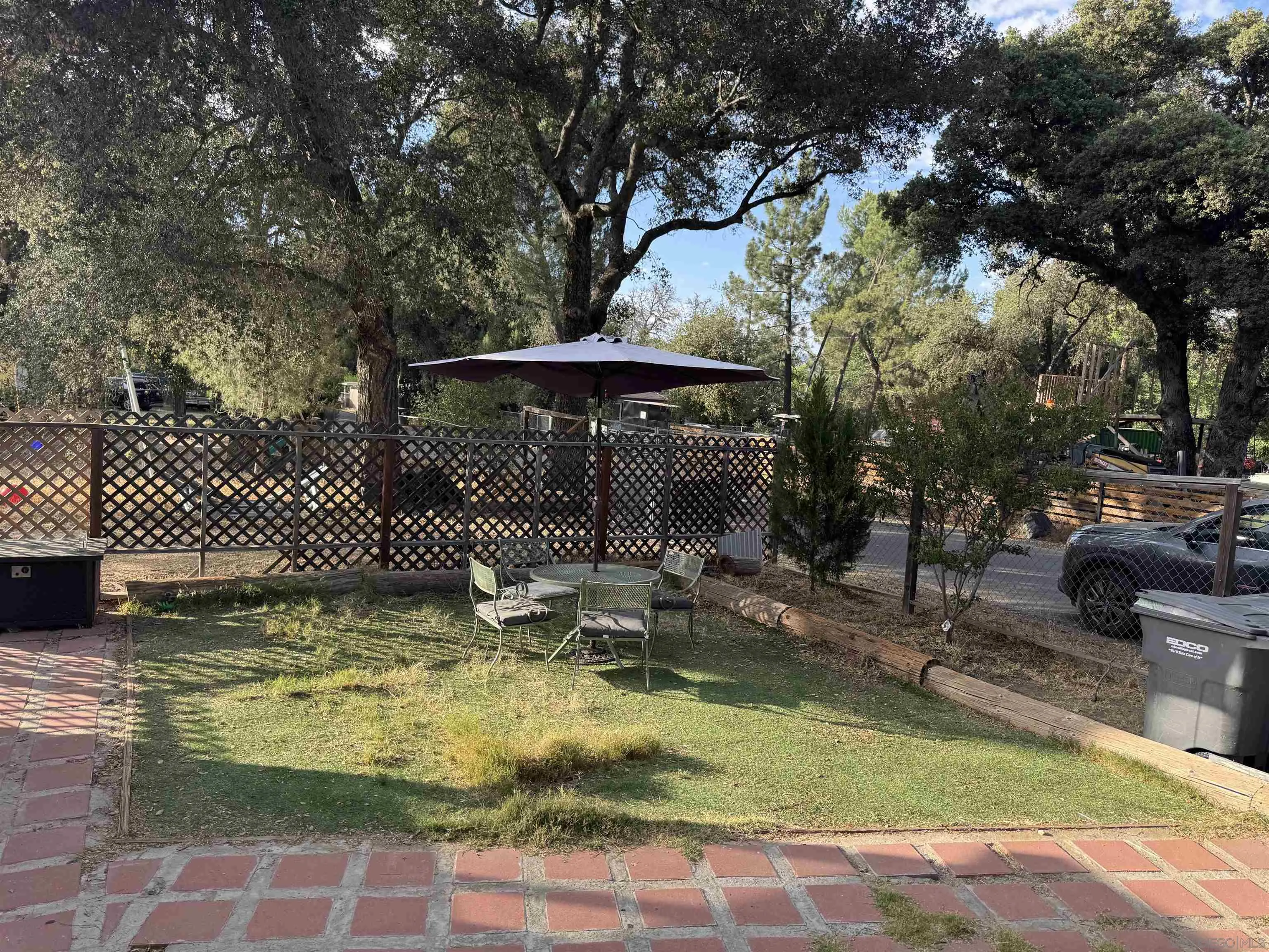 https://cdn.realtyfeed.com/cdn/127/260014661/29a32b91e9b9b1dac161094323a0eb78.webp
