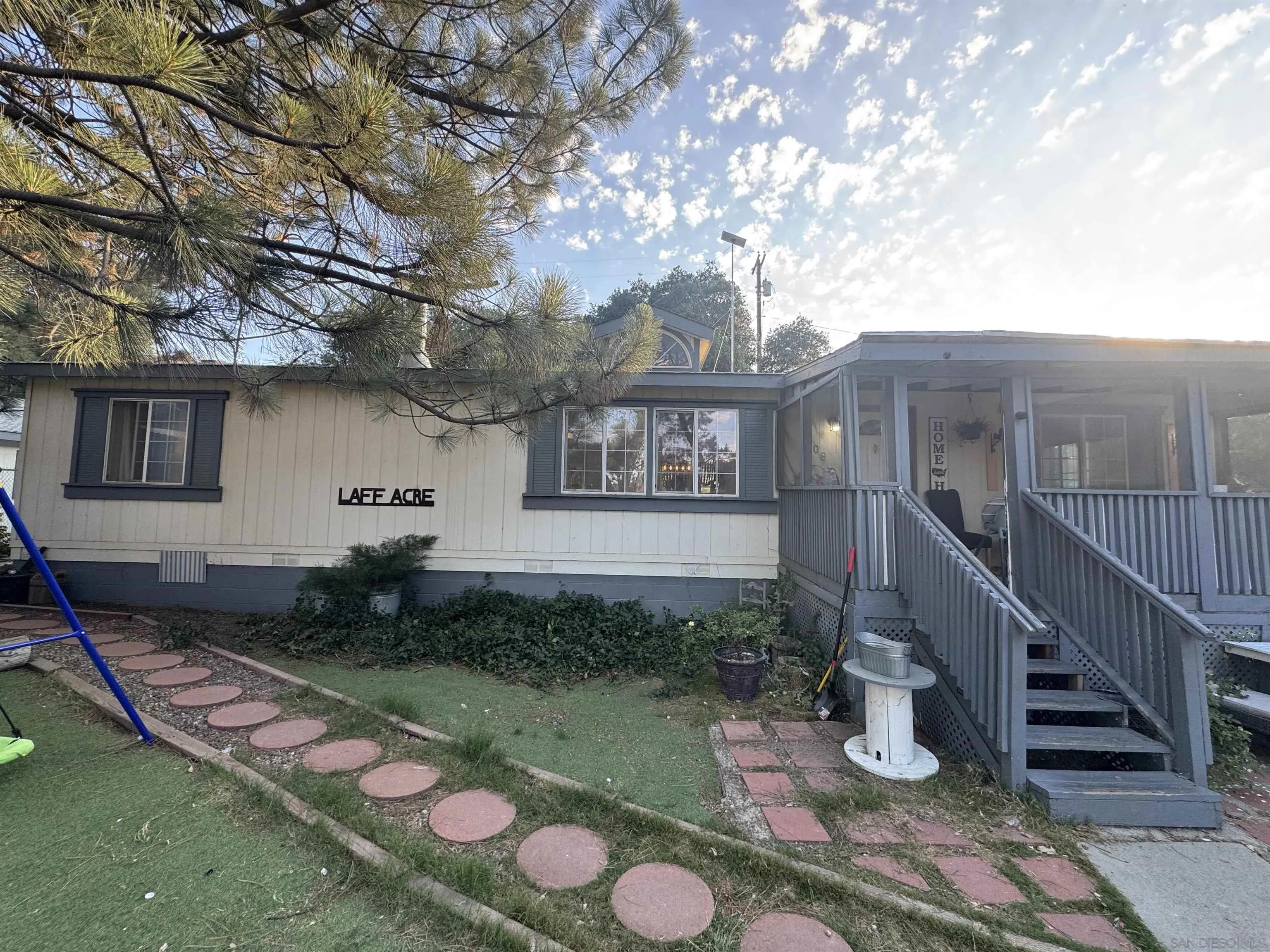 https://cdn.realtyfeed.com/cdn/127/260014661/8ea8452e7c71b905f27ccc3e263b4461.webp