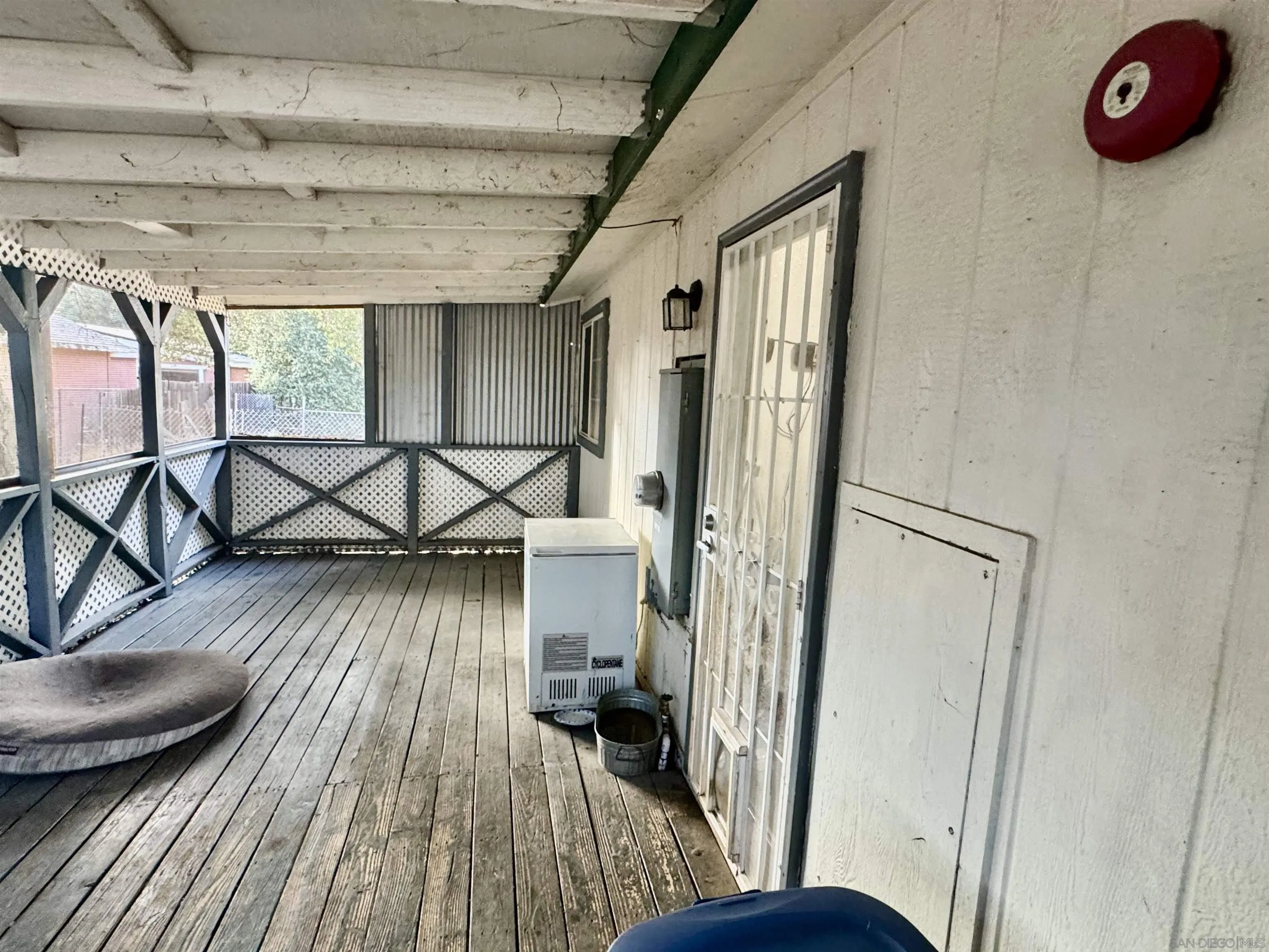 https://cdn.realtyfeed.com/cdn/127/260014661/9fe952cf26ea5afb33768159cb13e6db.webp