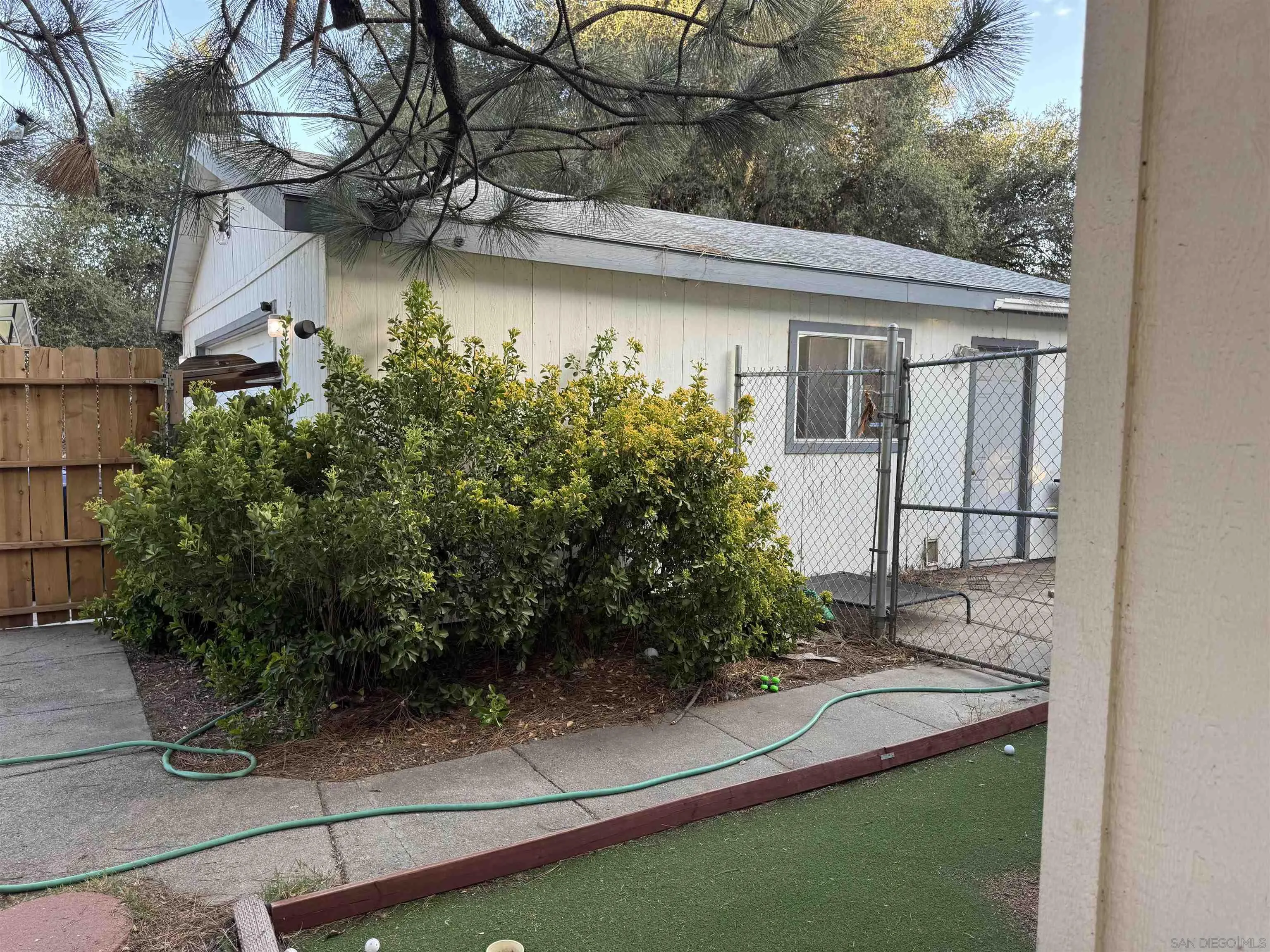 https://cdn.realtyfeed.com/cdn/127/260014661/a1498fba49543a6cad7596acb816ba03.webp