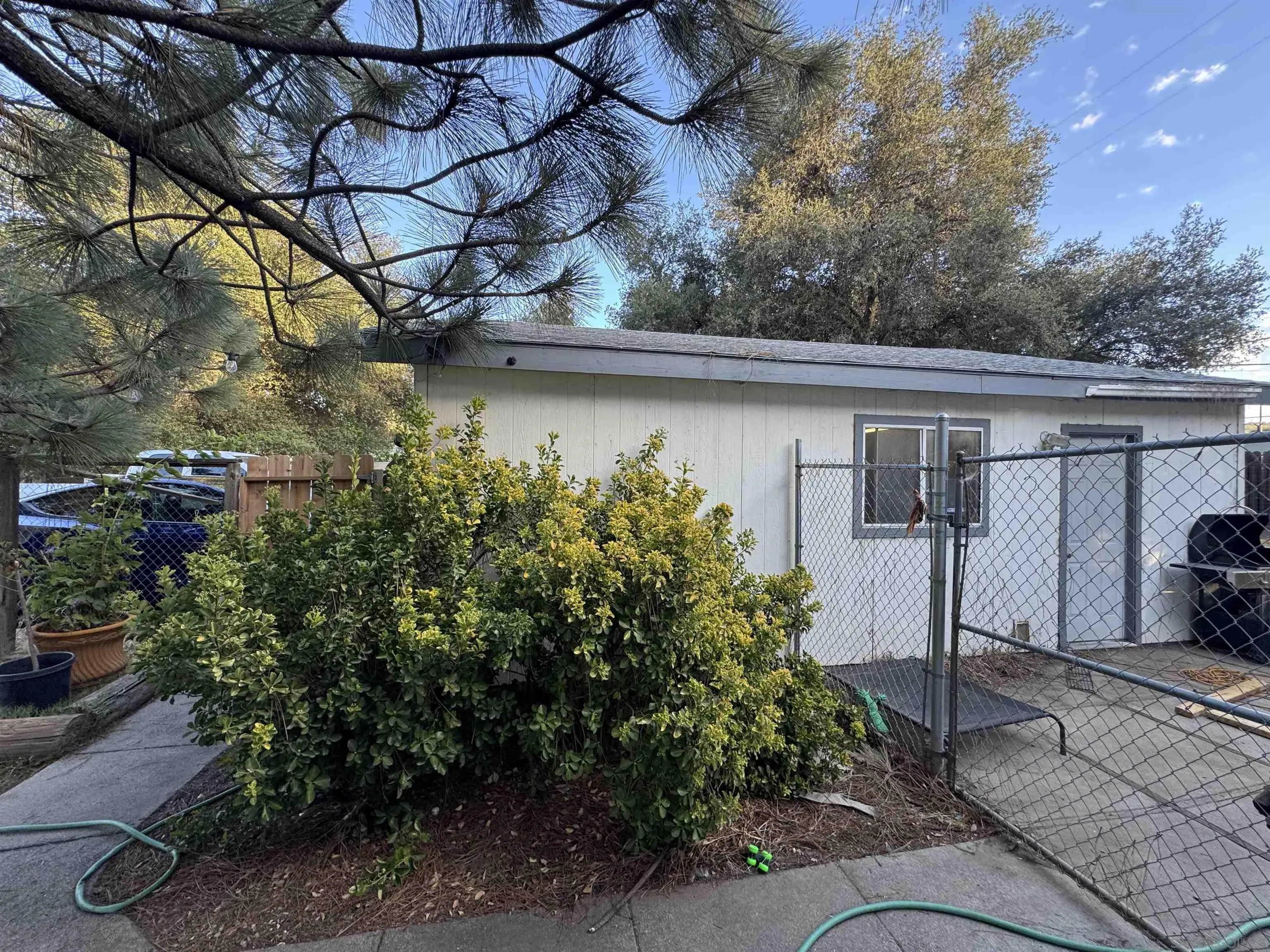 https://cdn.realtyfeed.com/cdn/127/260014661/fbb7d4544cfd7aaa81f743e2a96971ec.webp