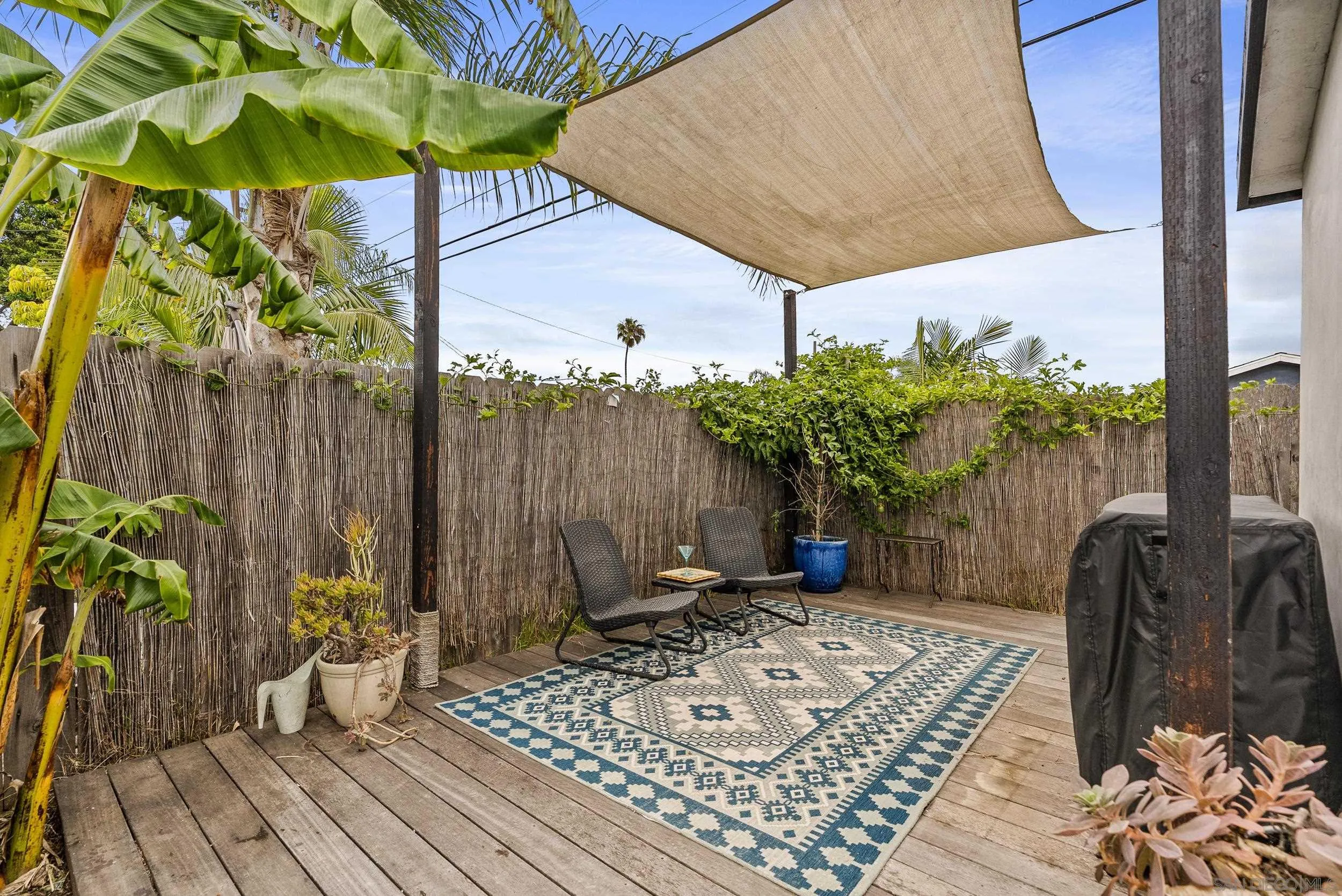 https://cdn.realtyfeed.com/cdn/127/260014662/2ec0cf0649c76bf128c8ba340cfc3c65.webp