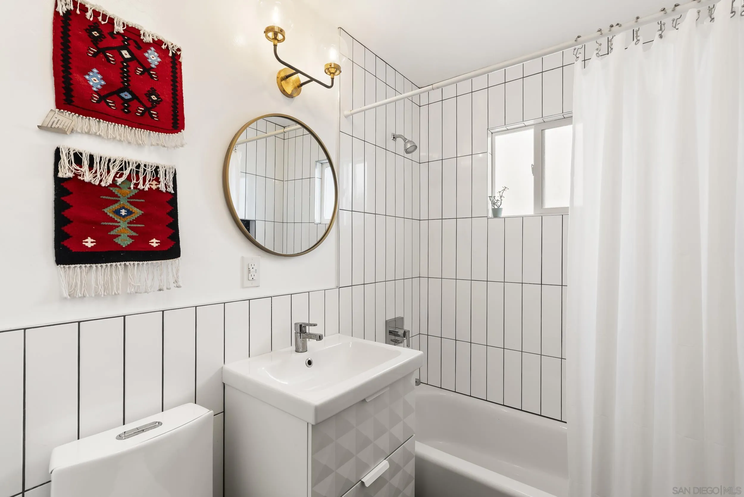 https://cdn.realtyfeed.com/cdn/127/260014662/597a429c52f5e6bbff4ae148283d9563.webp
