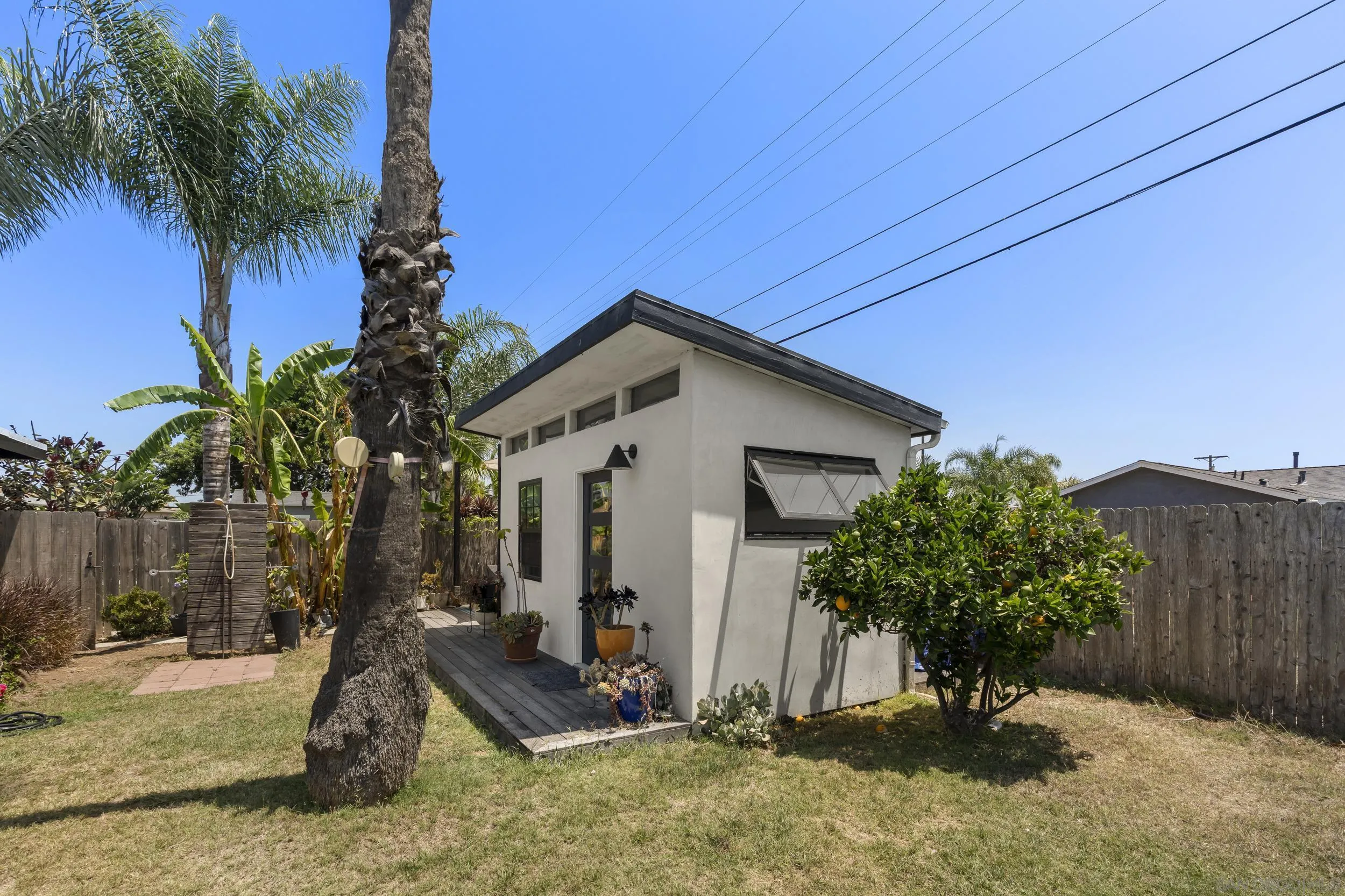 https://cdn.realtyfeed.com/cdn/127/260014662/6a2d5f83496aae6f3dbd3f57a4d67552.webp