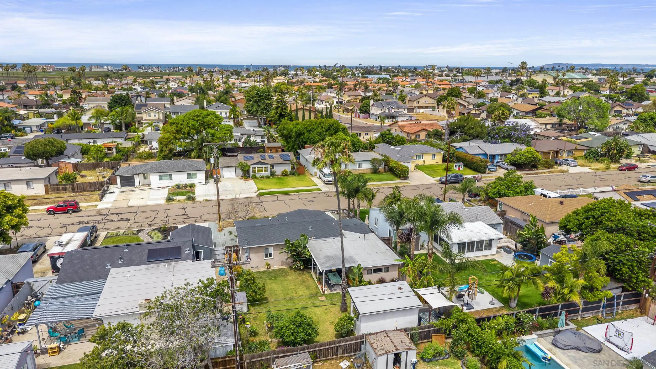 https://cdn.realtyfeed.com/cdn/127/260014662/7f8f3ea8fe85de838717b159eb7c555c.webp