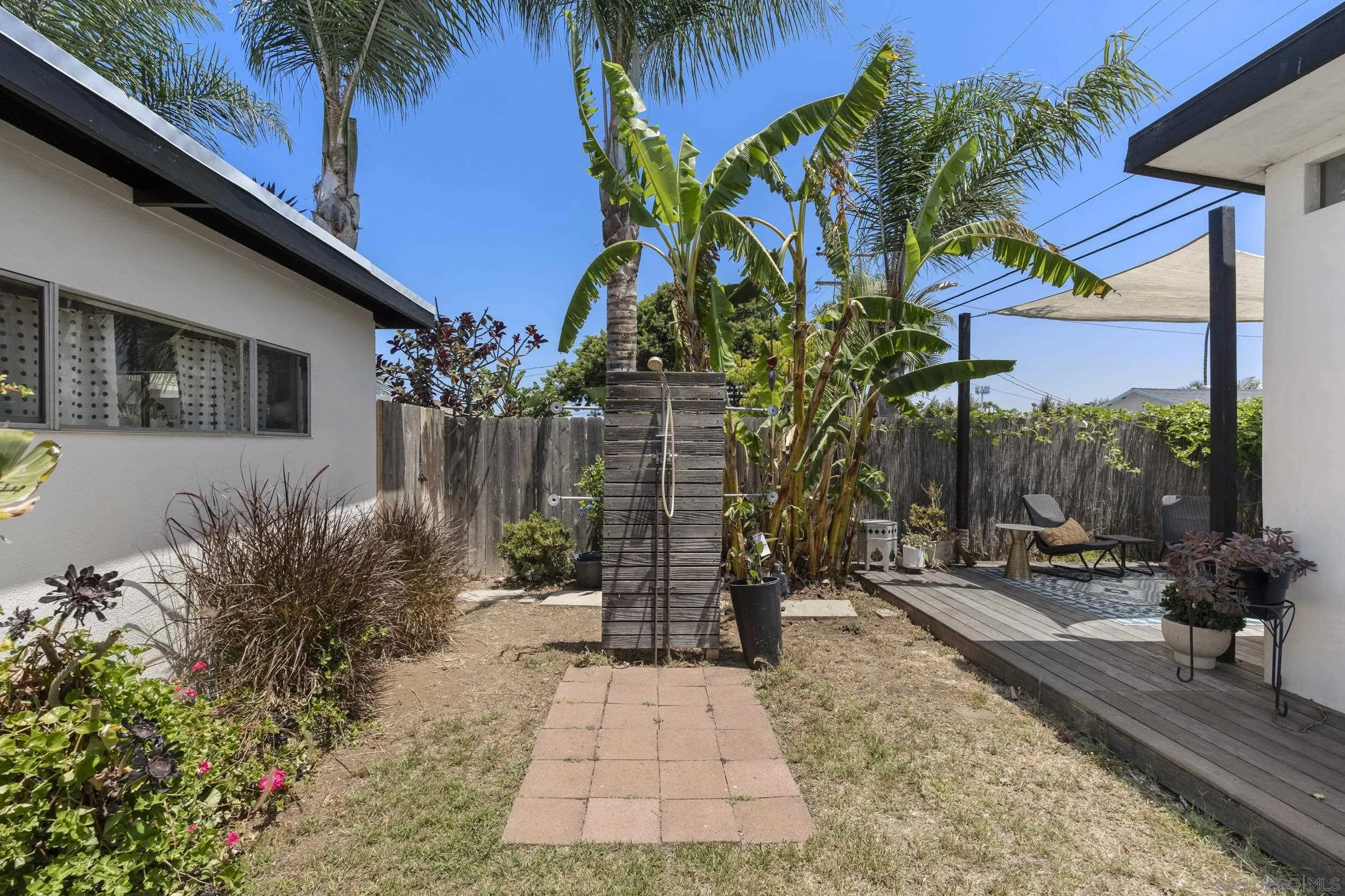 https://cdn.realtyfeed.com/cdn/127/260014662/b70c4b3d9708c9ccc7a526b088616957.webp