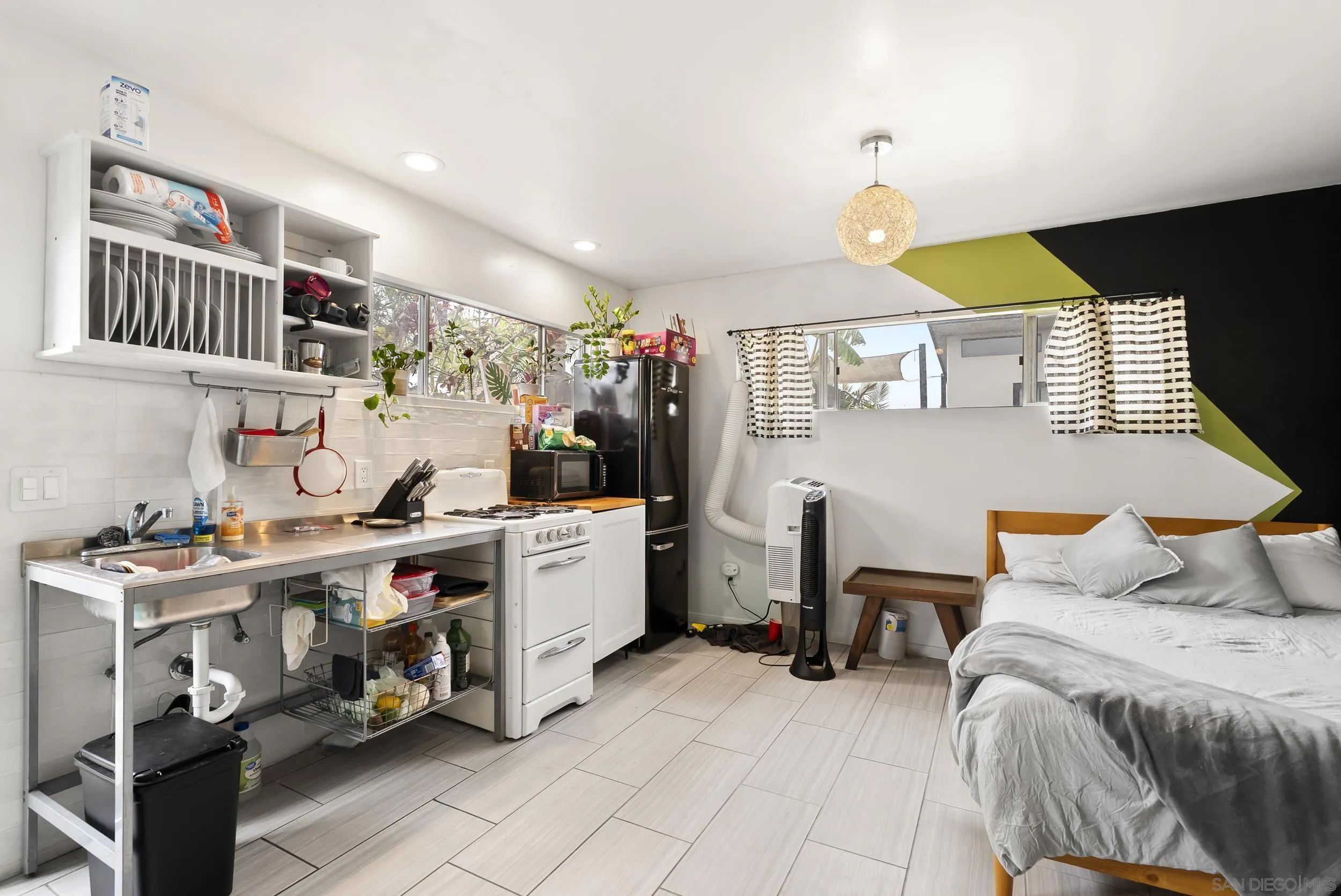 https://cdn.realtyfeed.com/cdn/127/260014662/b7942b68f2e5359c9904003409b80c6e.webp