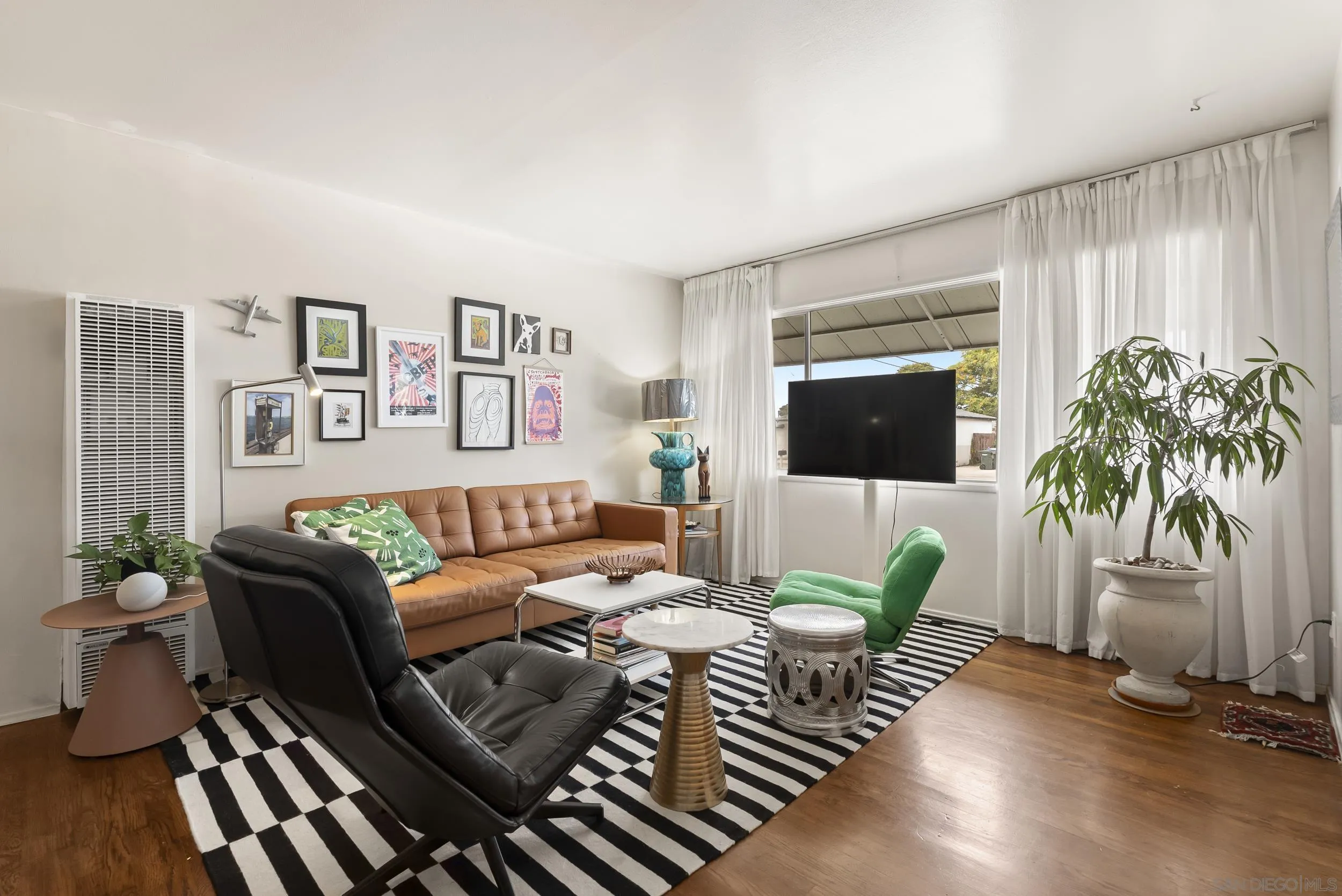 https://cdn.realtyfeed.com/cdn/127/260014662/ffefd77390c347a2705b09f99ebee660.webp