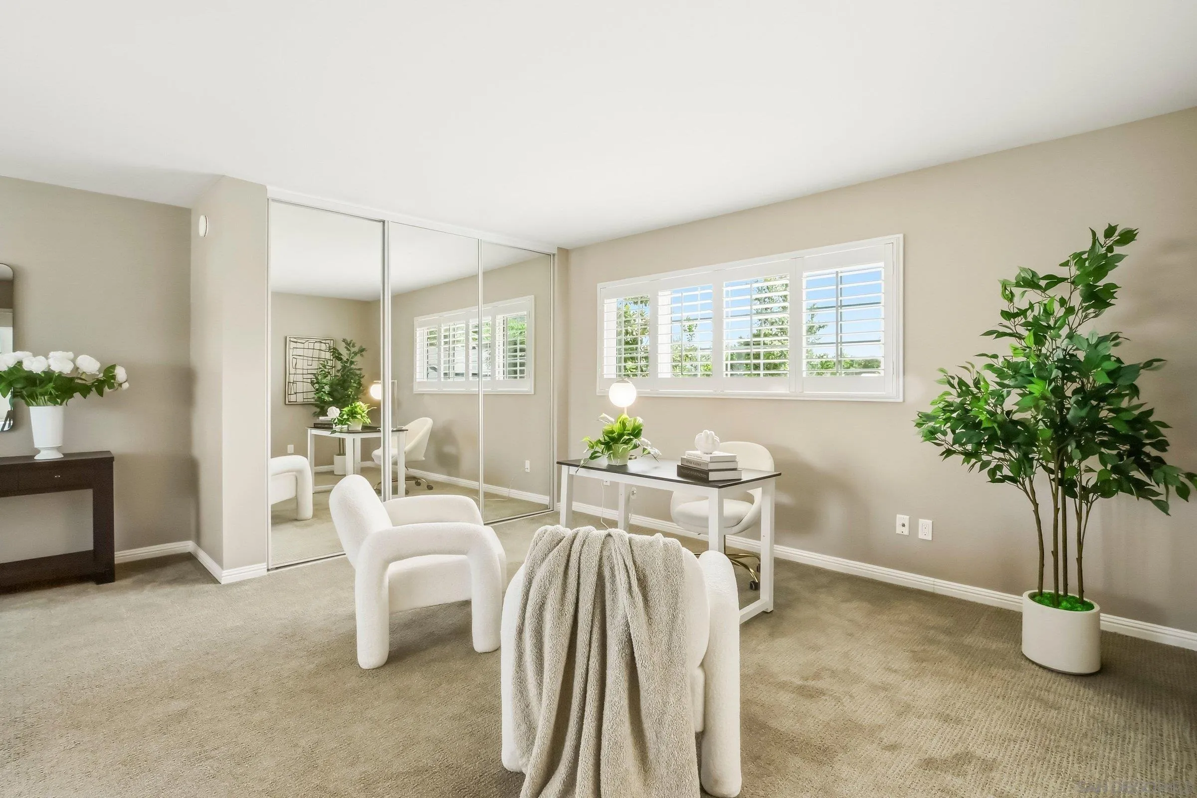 https://cdn.realtyfeed.com/cdn/127/260014675/624d5ee8de67b88324d891efd6a339b0.webp